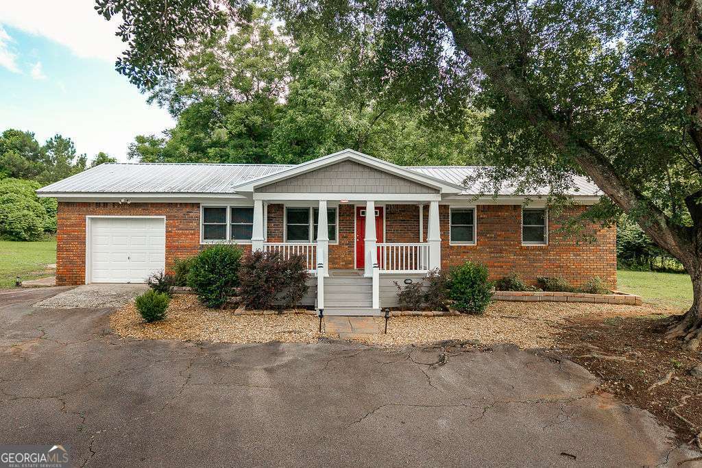 391 Gober Road Property Photo 1