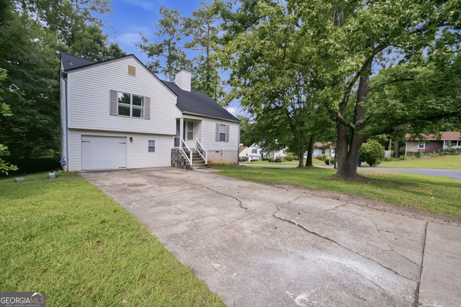 2616 Selman Drive Nw Property Photo 2