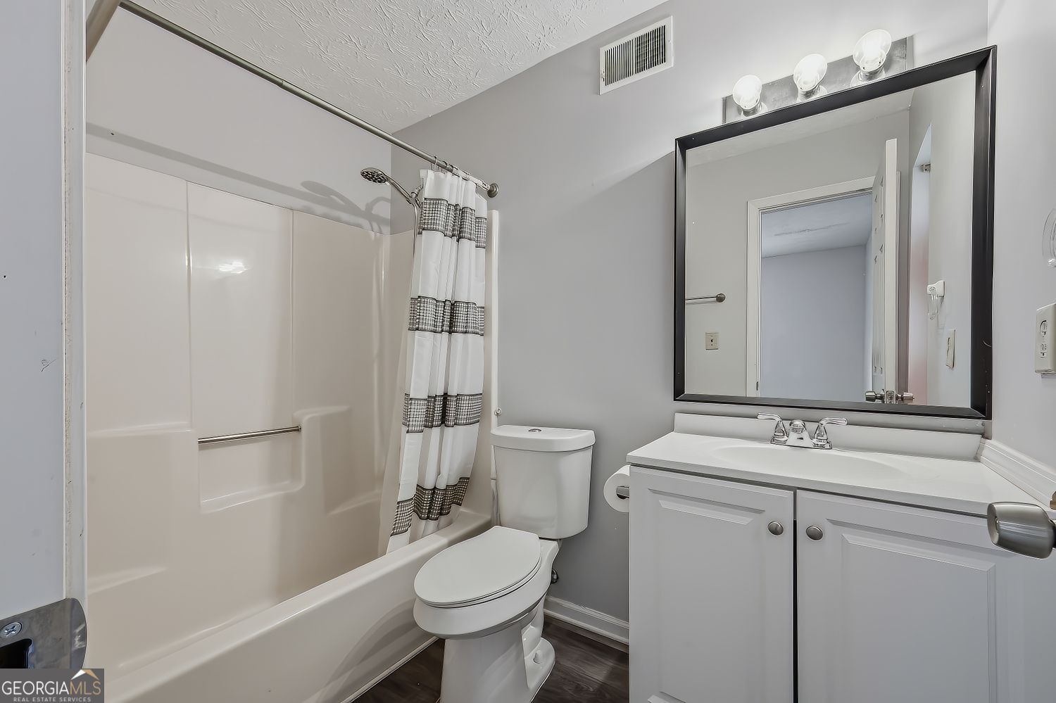2616 Selman Drive Nw Property Photo 6