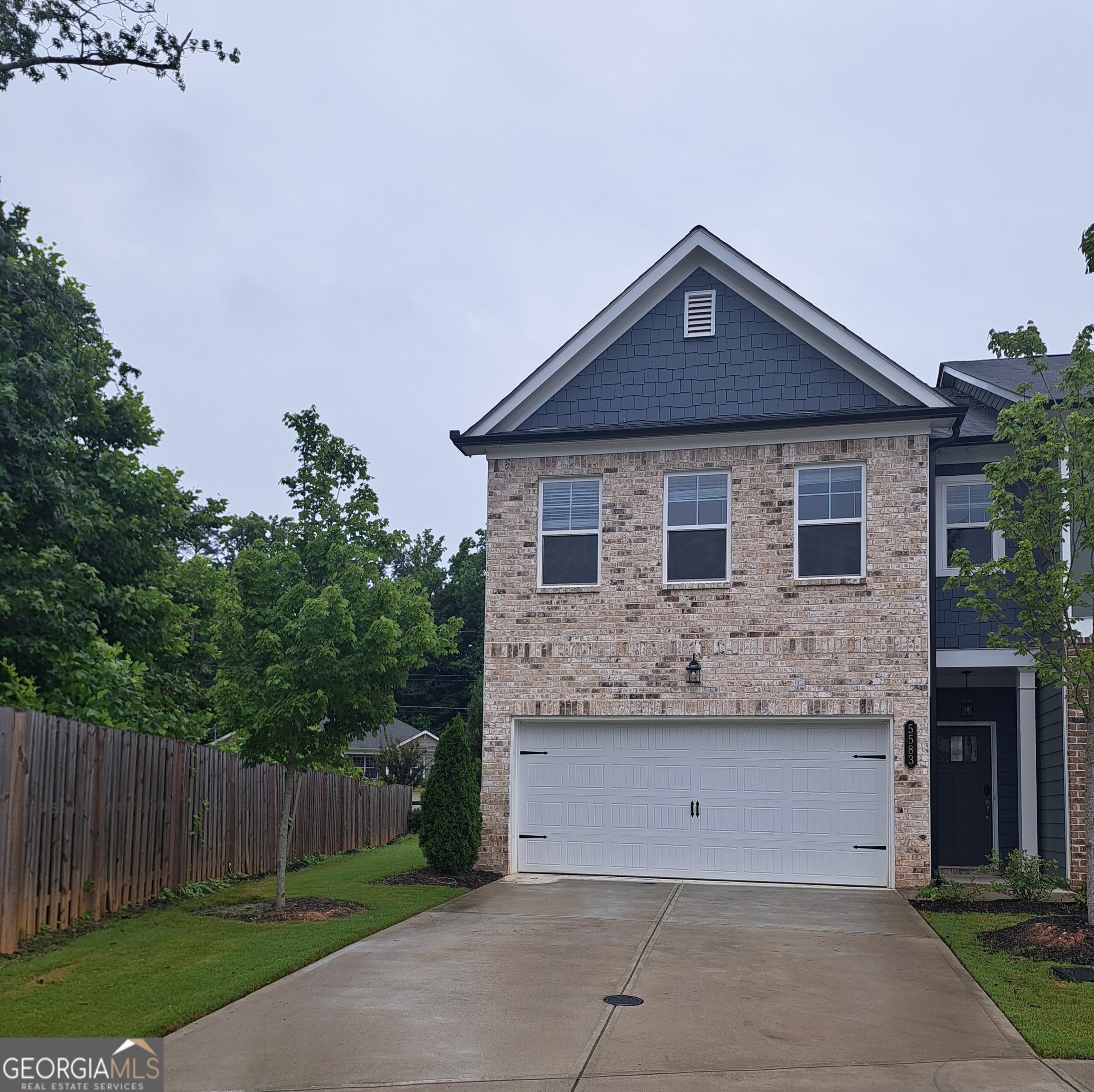 5583 Hislop Lane Property Photo 1