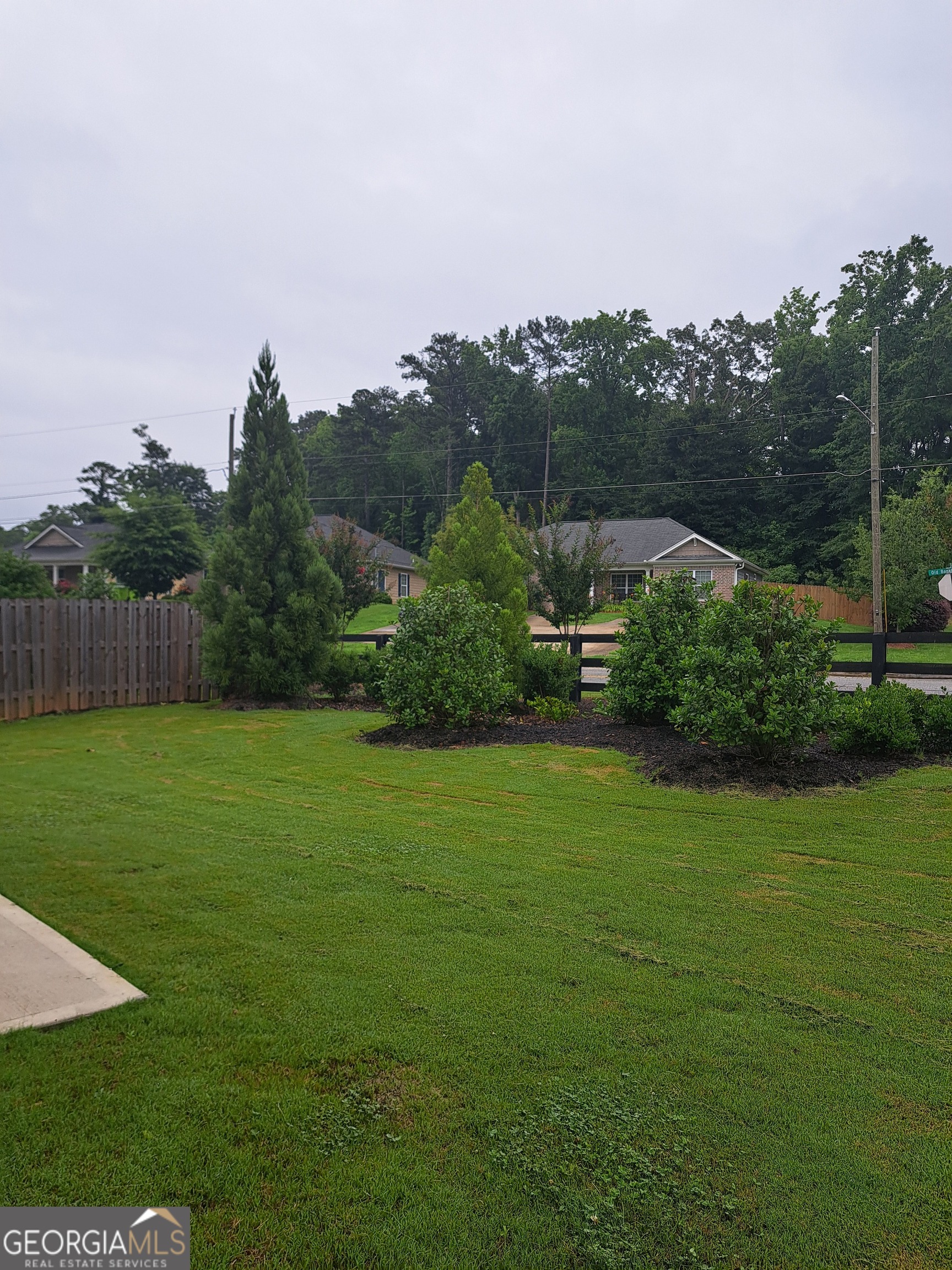5583 Hislop Lane Property Photo 10