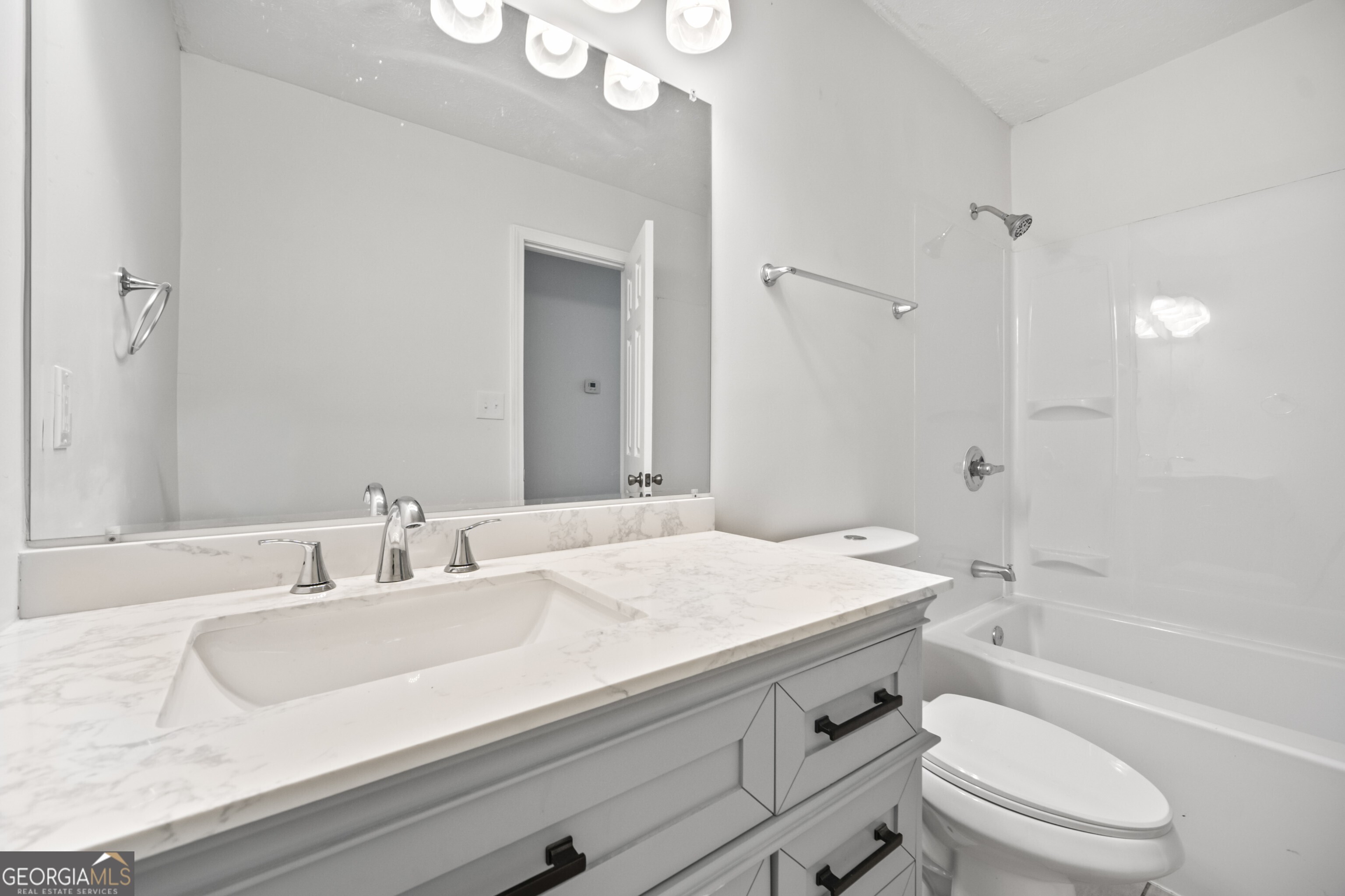 187 Fair Havens Drive Property Photo 11