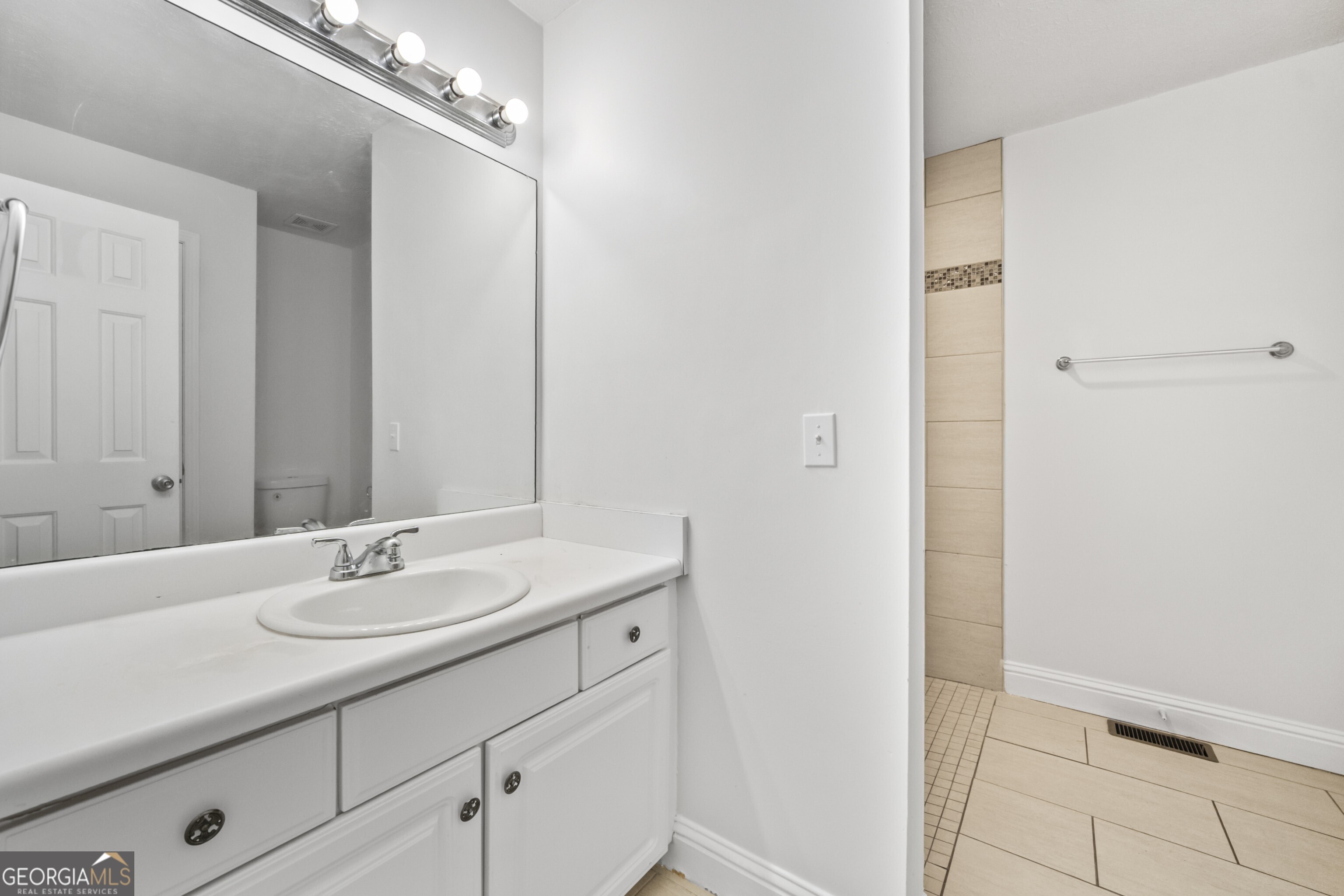 187 Fair Havens Drive Property Photo 14