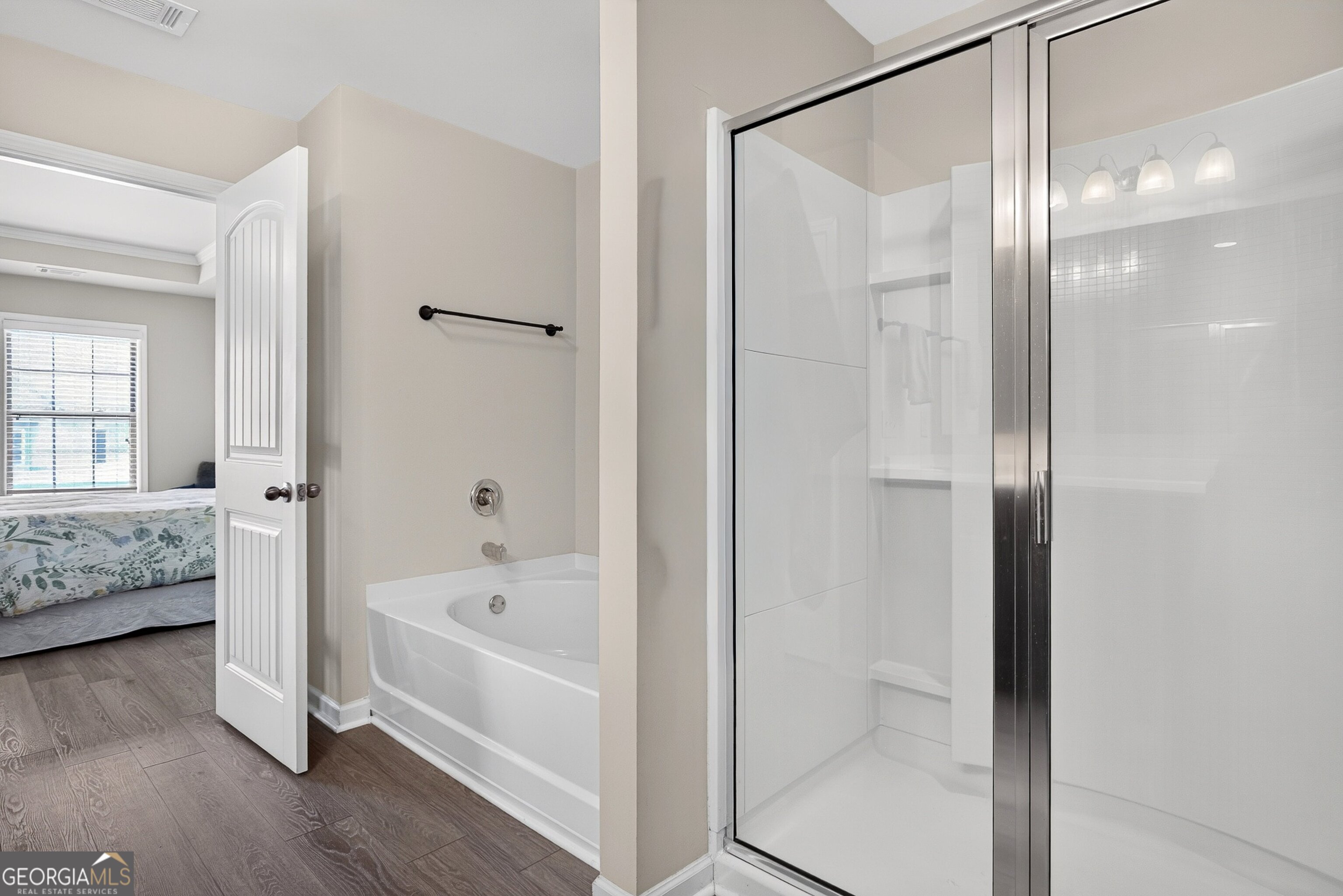 12 Ontario Court Property Photo 18