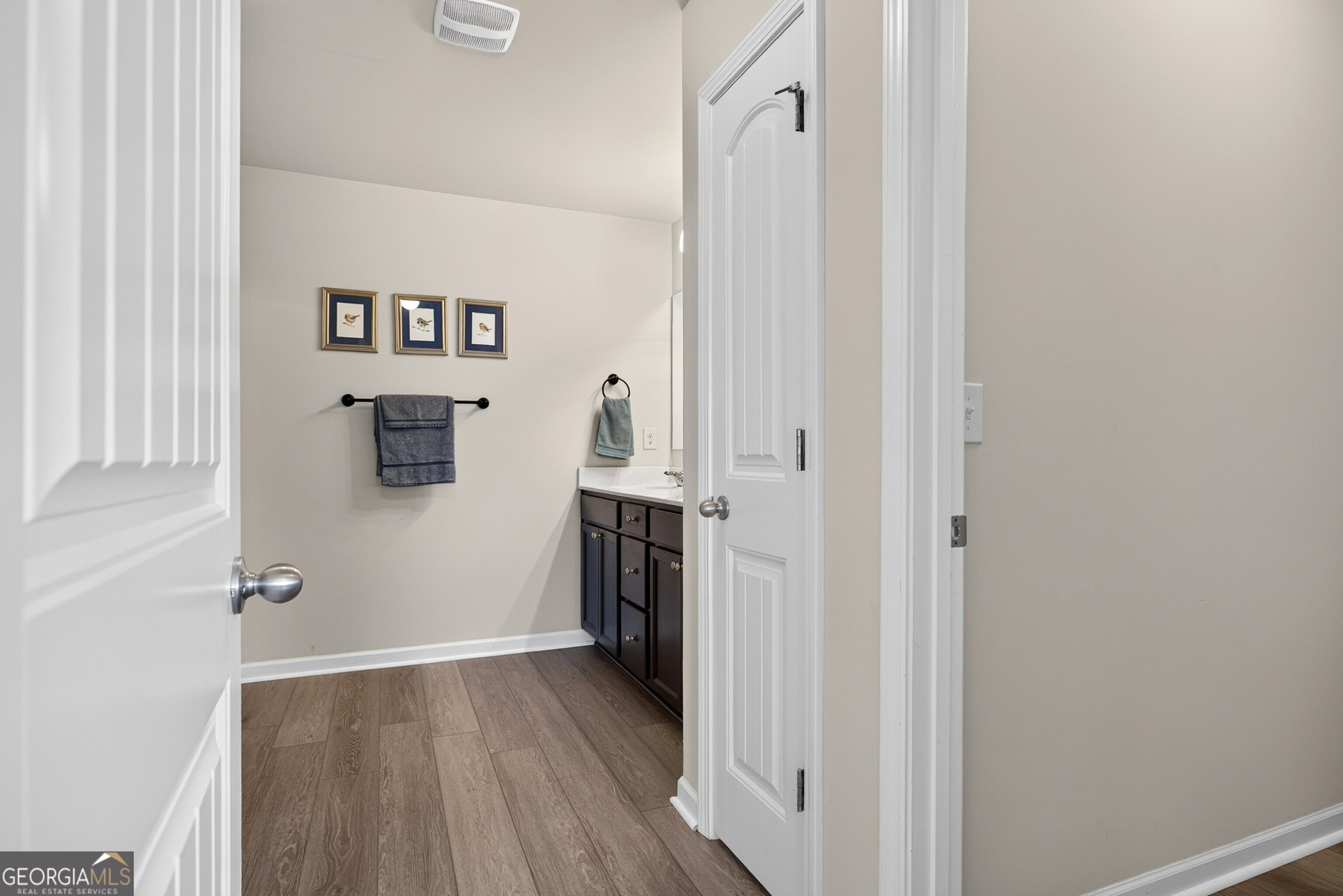 12 Ontario Court Property Photo 22