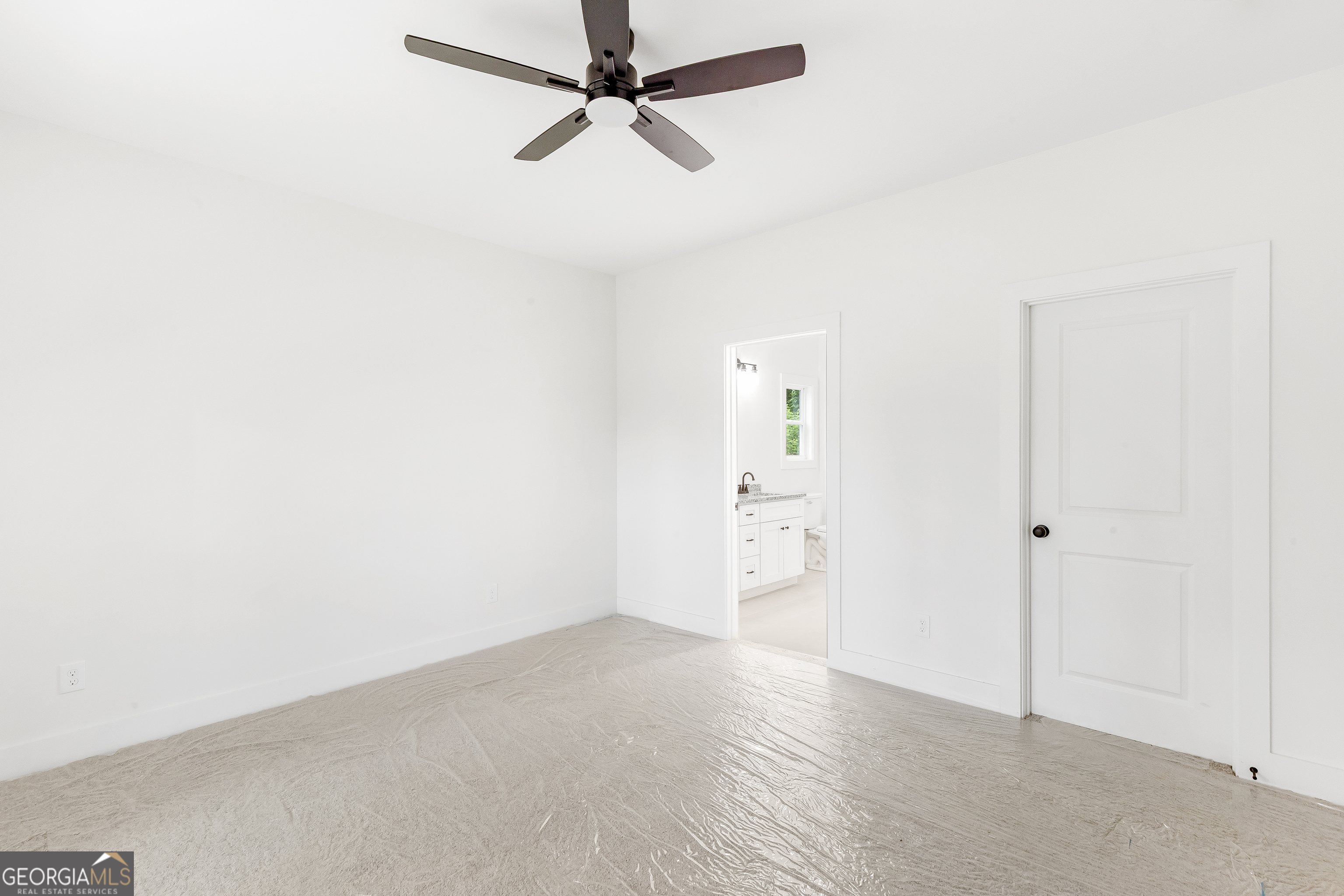 128 Creek Drive Property Photo 32