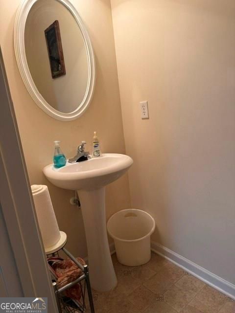 1727 Old Dogwood Property Photo 8