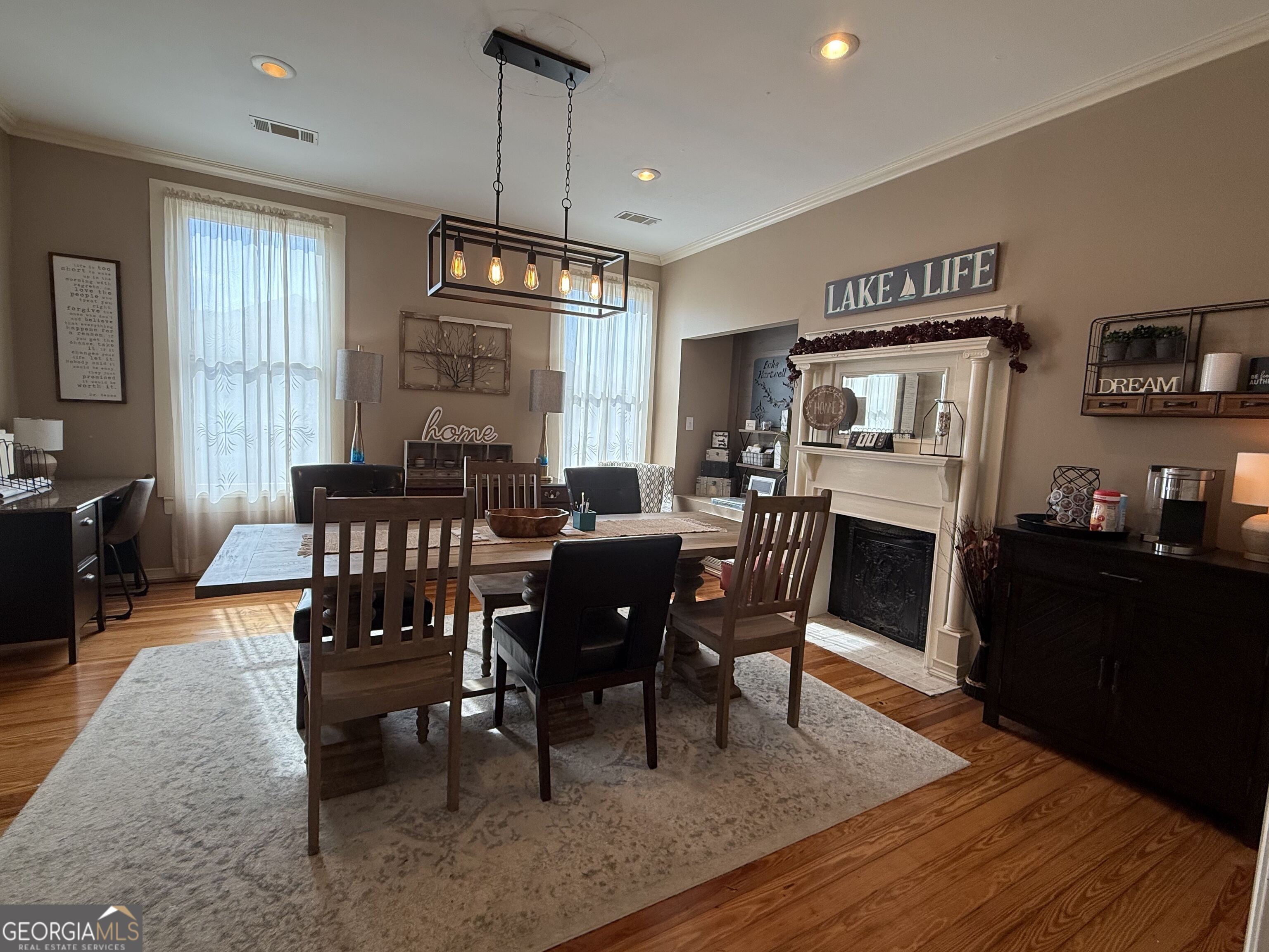 173 E Howell Street Property Photo 13