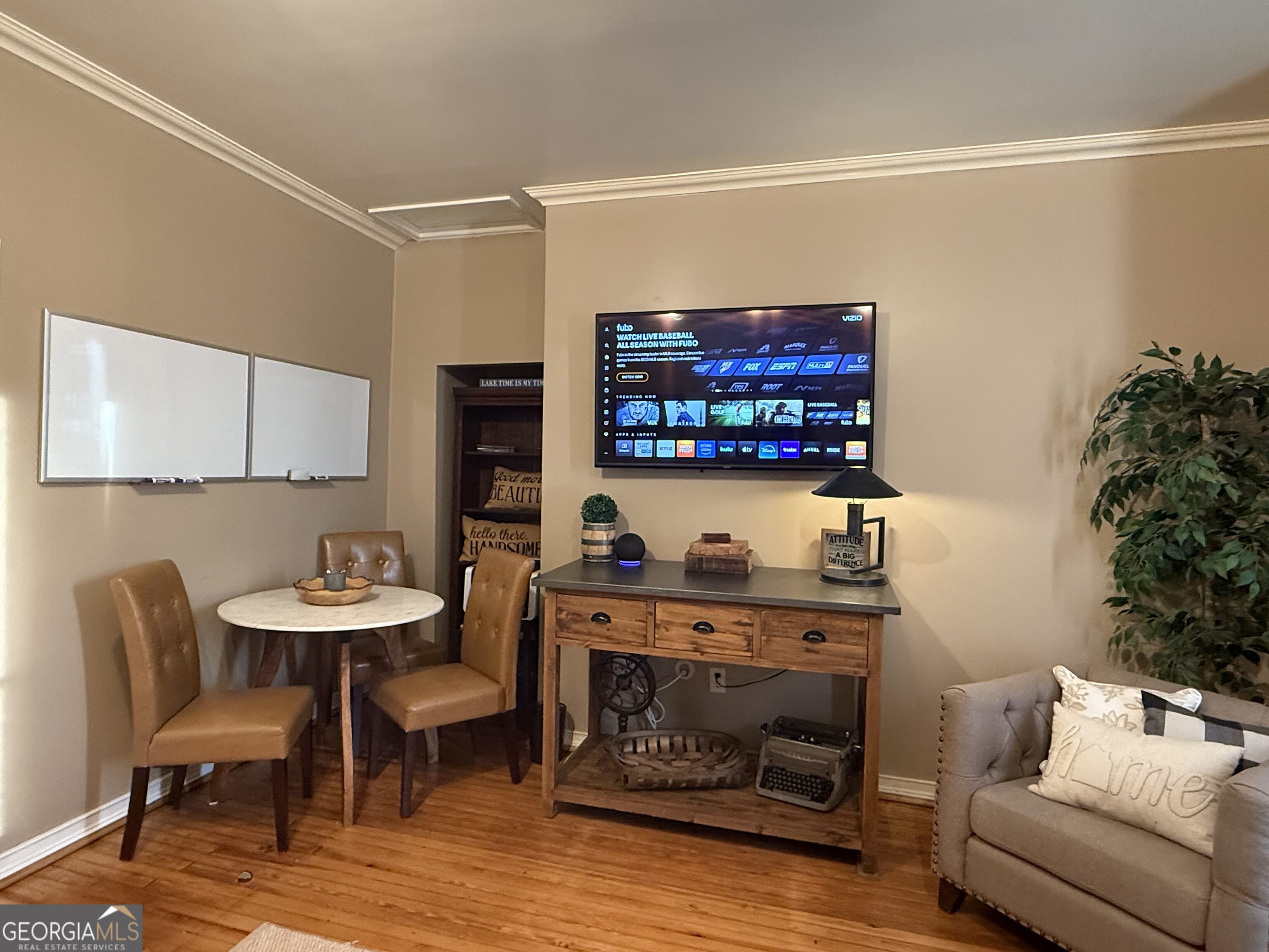 173 E Howell Street Property Photo 19