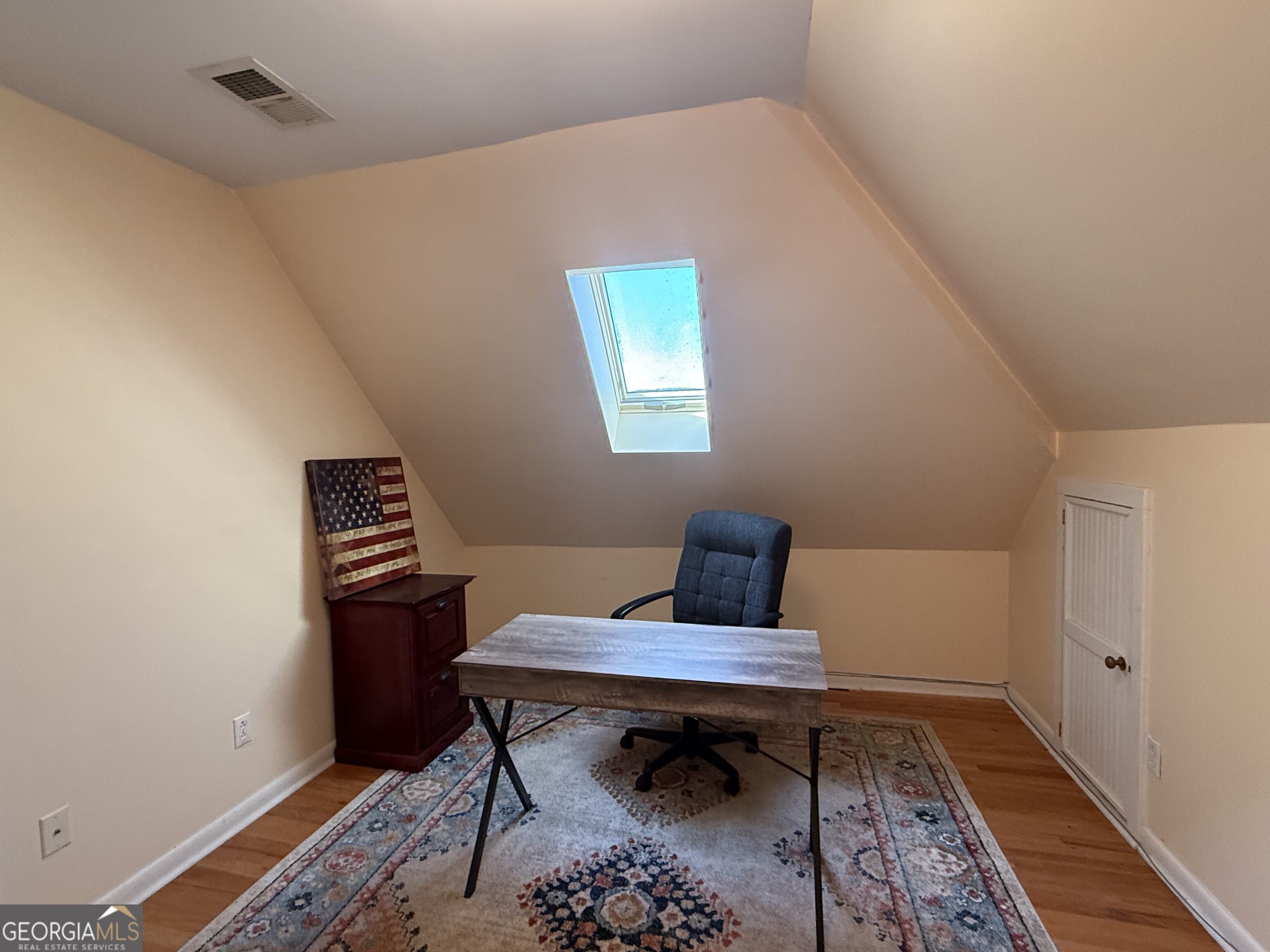 173 E Howell Street Property Photo 27