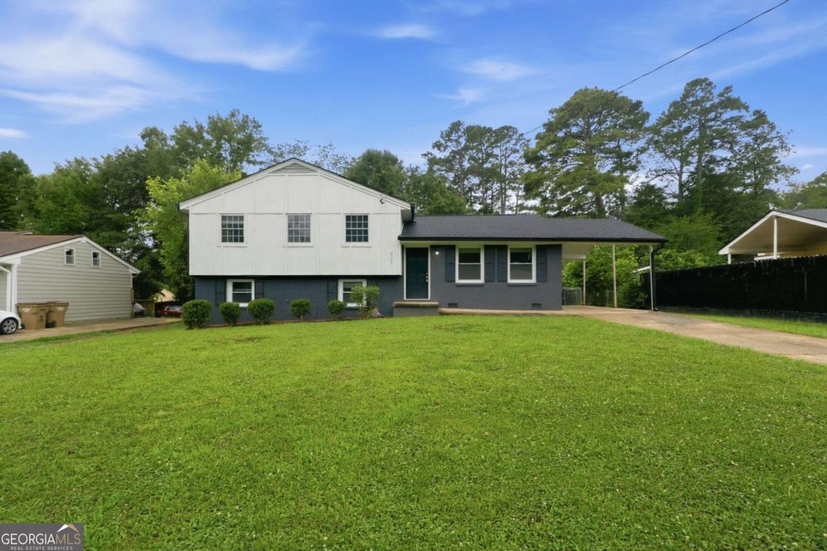 6005 Randy Lane Property Photo 1