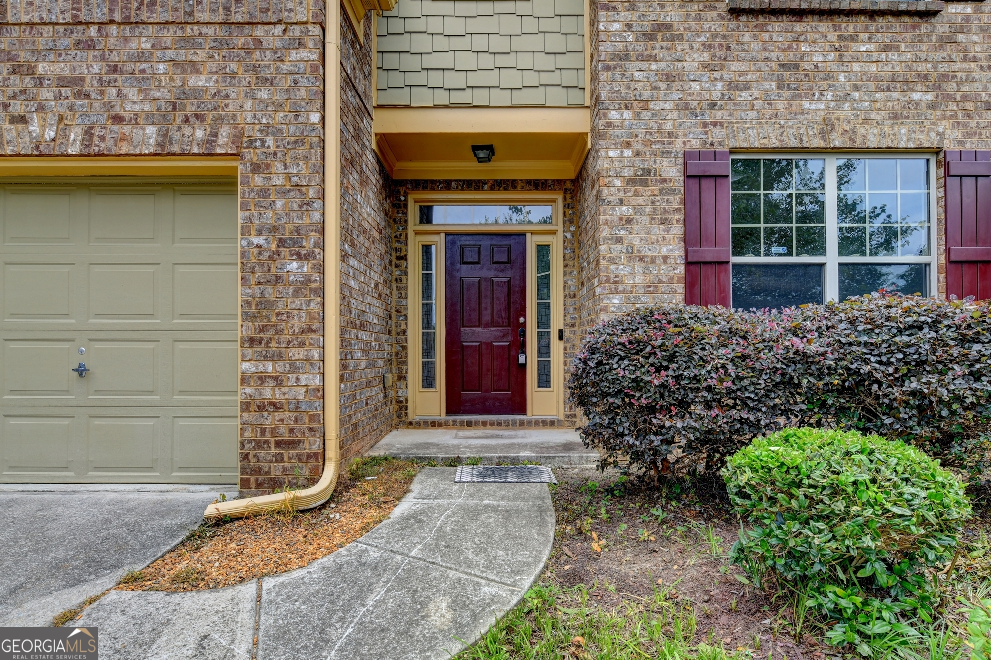 3473 Fallen Oak Drive Property Photo 4