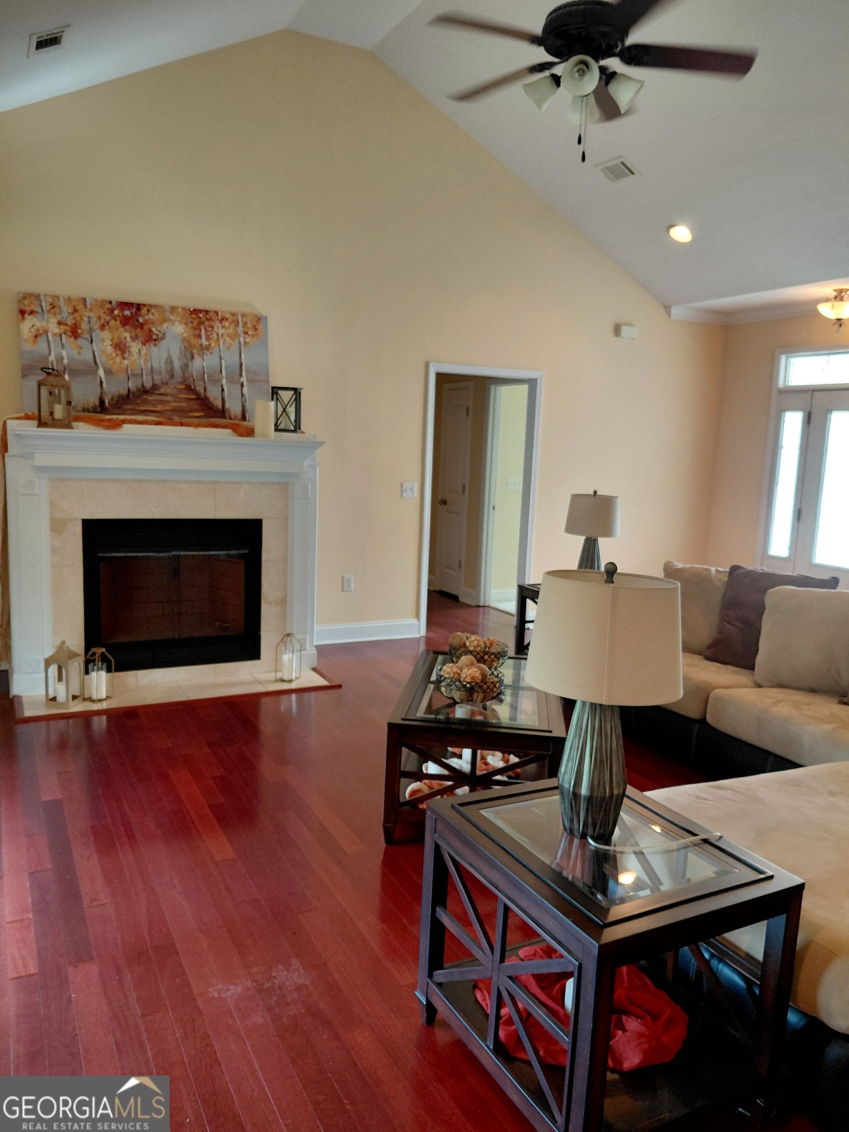 585 Live Oak Way Way Property Photo 15