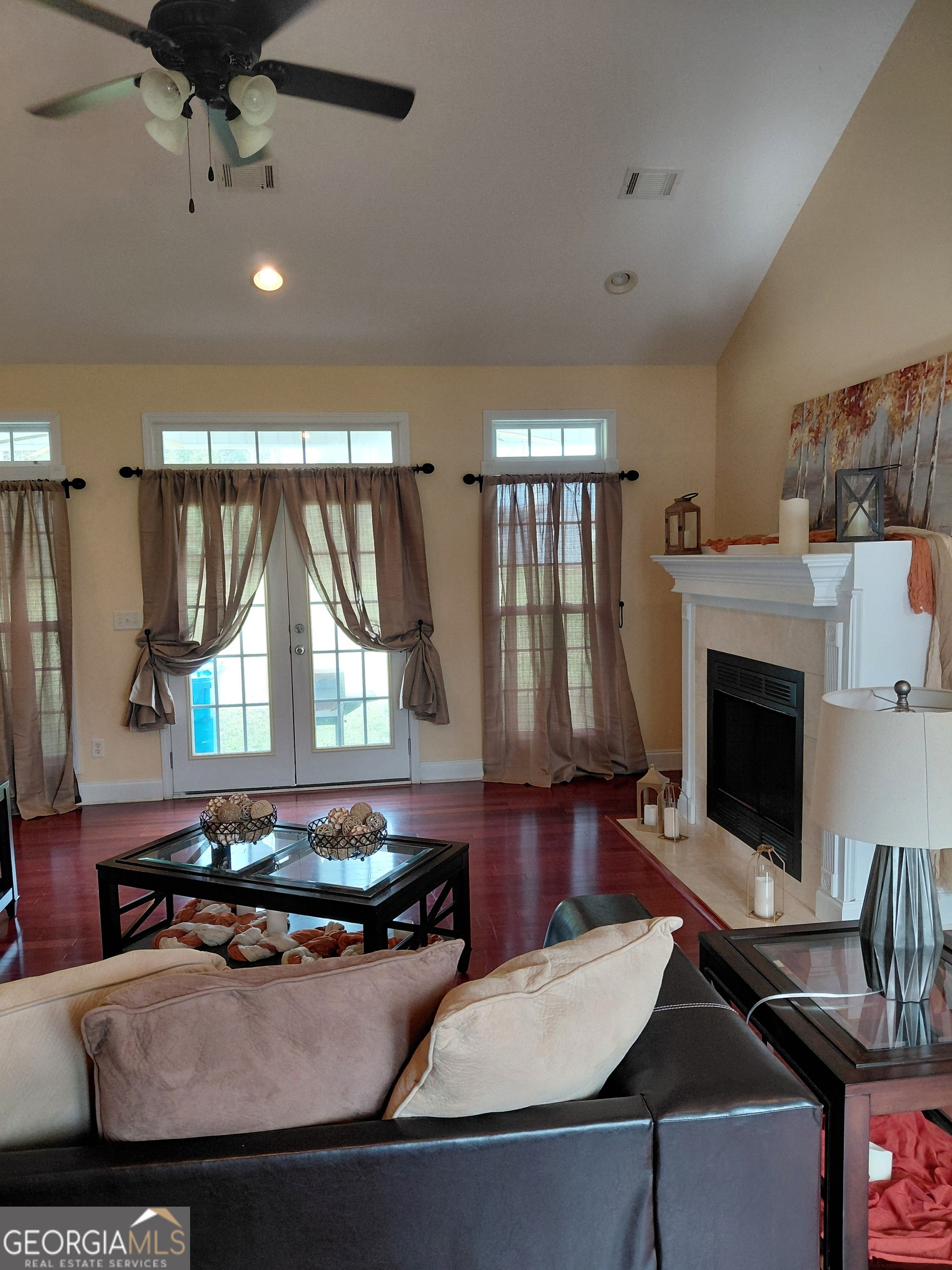 585 Live Oak Way Way Property Photo 22