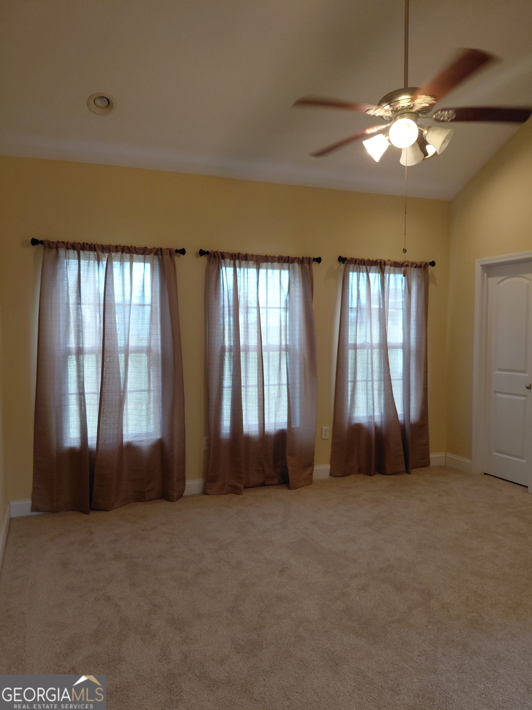 585 Live Oak Way Way Property Photo 27