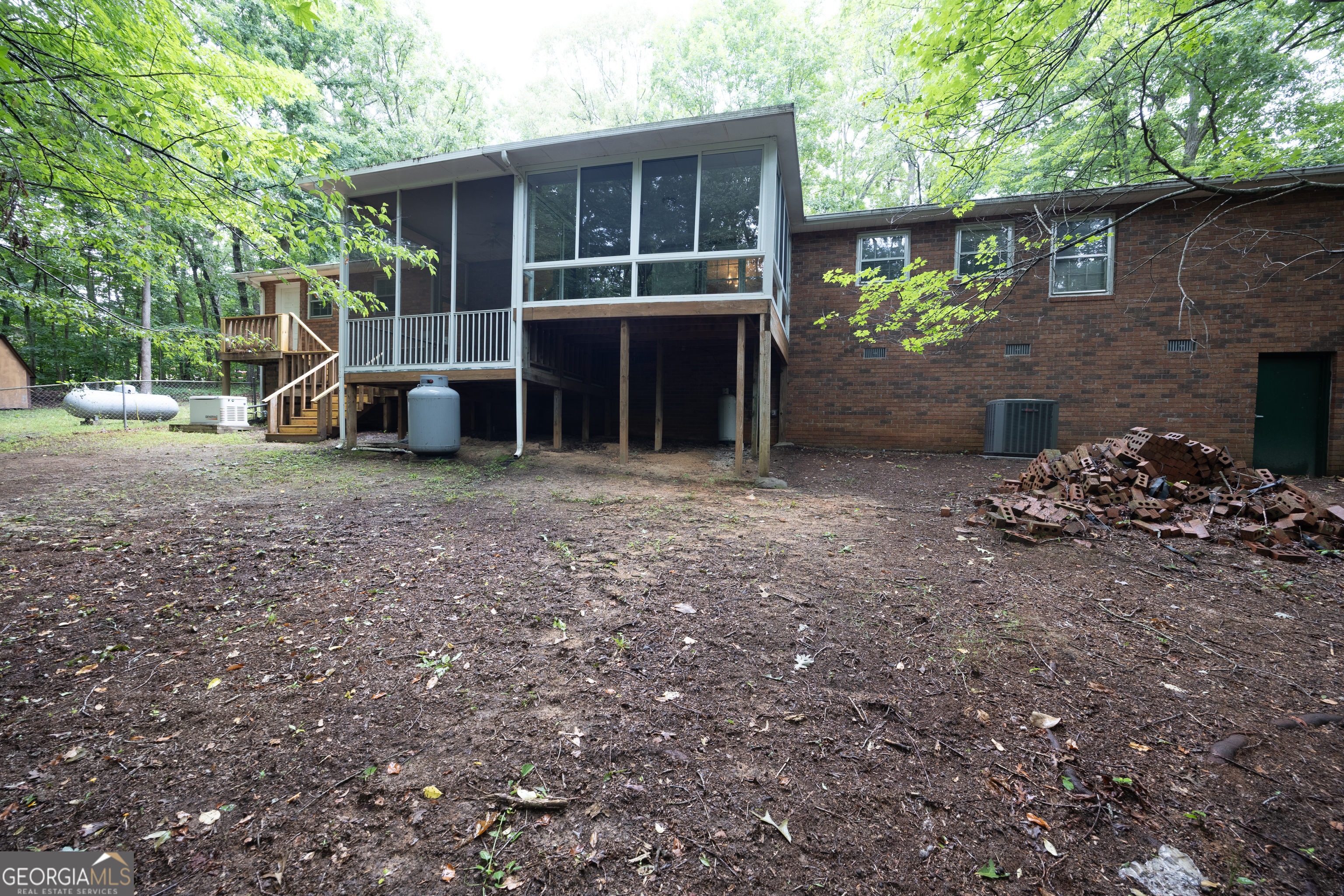 240 Bent Oak Drive Property Photo 10
