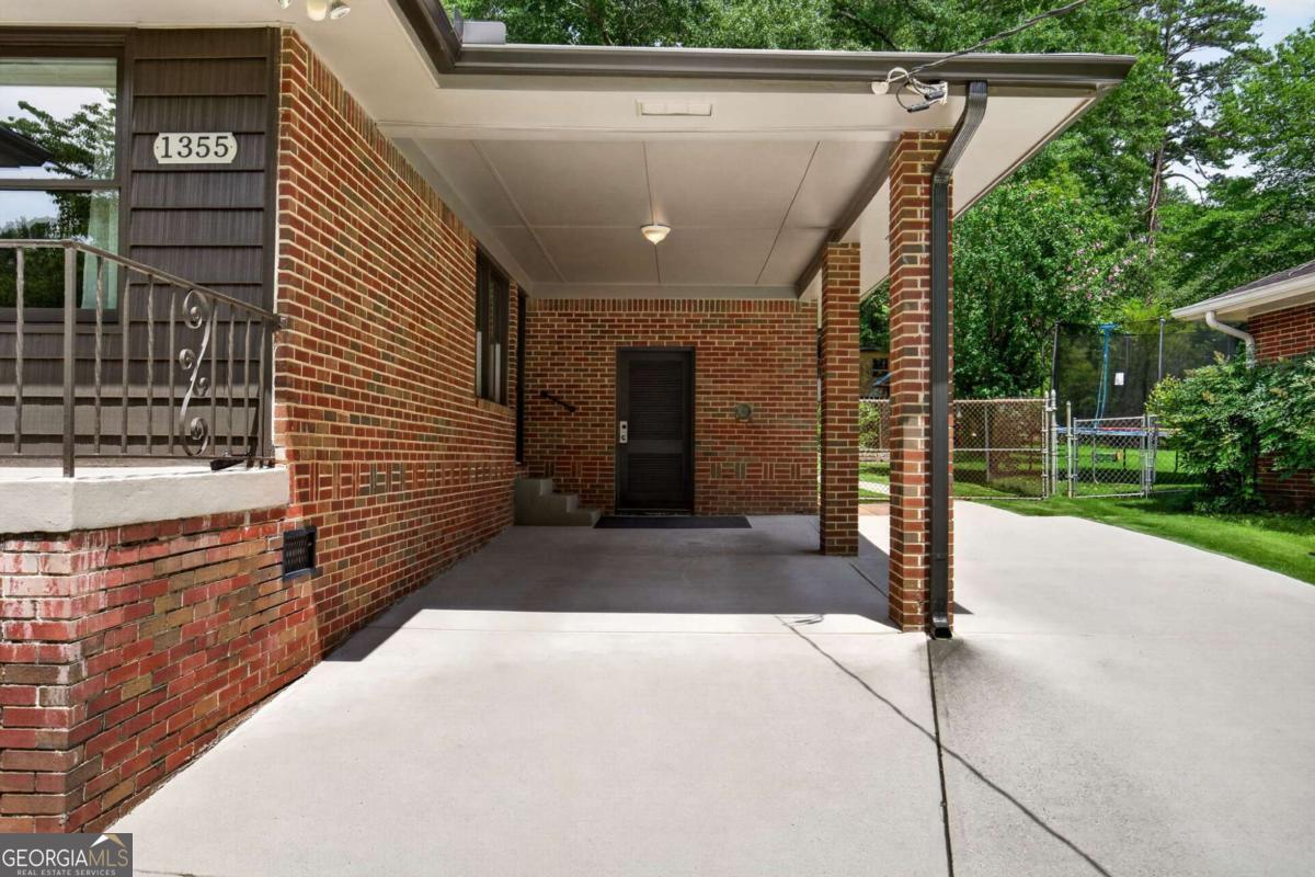 1355 Amanda Circle Property Photo 42