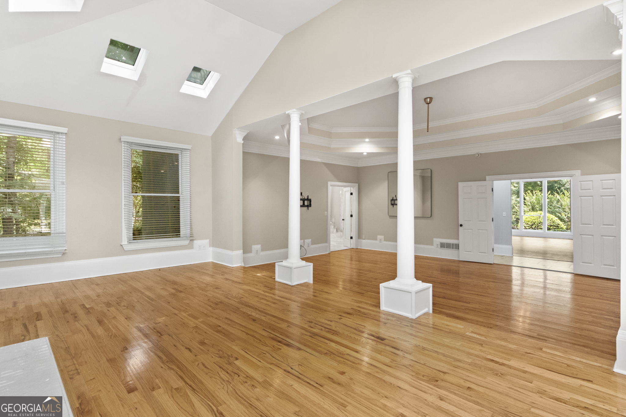 335 Birkdale Drive Property Photo 31