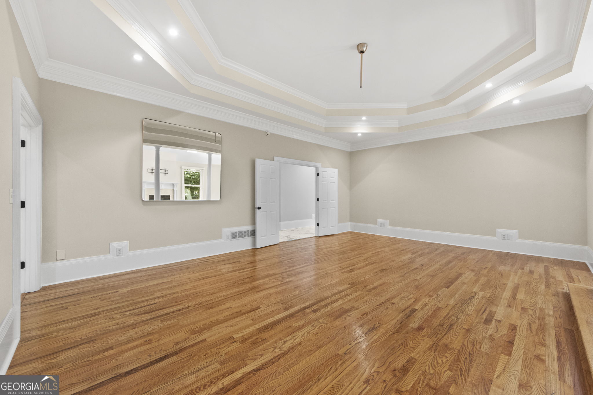 335 Birkdale Drive Property Photo 32