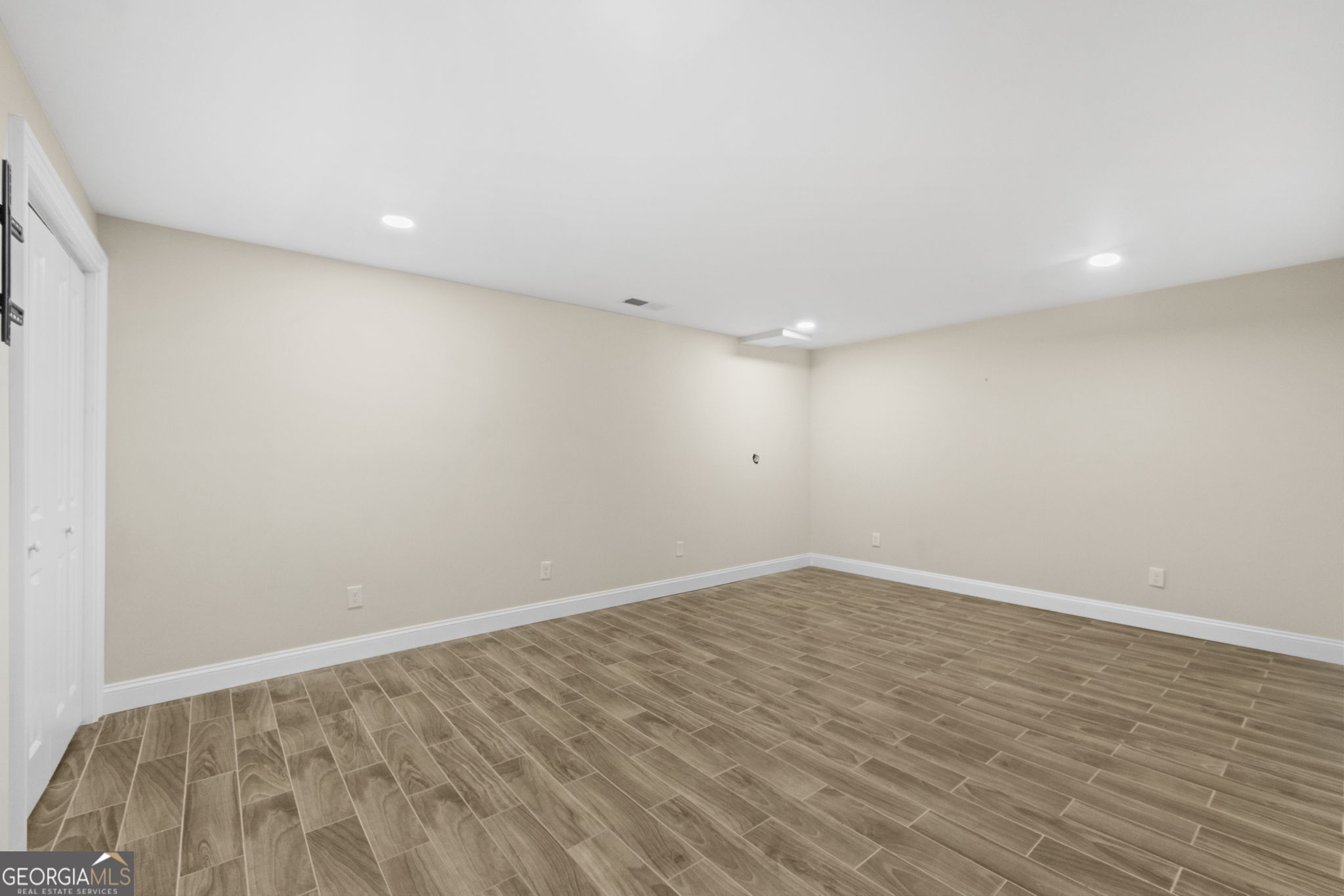 335 Birkdale Drive Property Photo 75