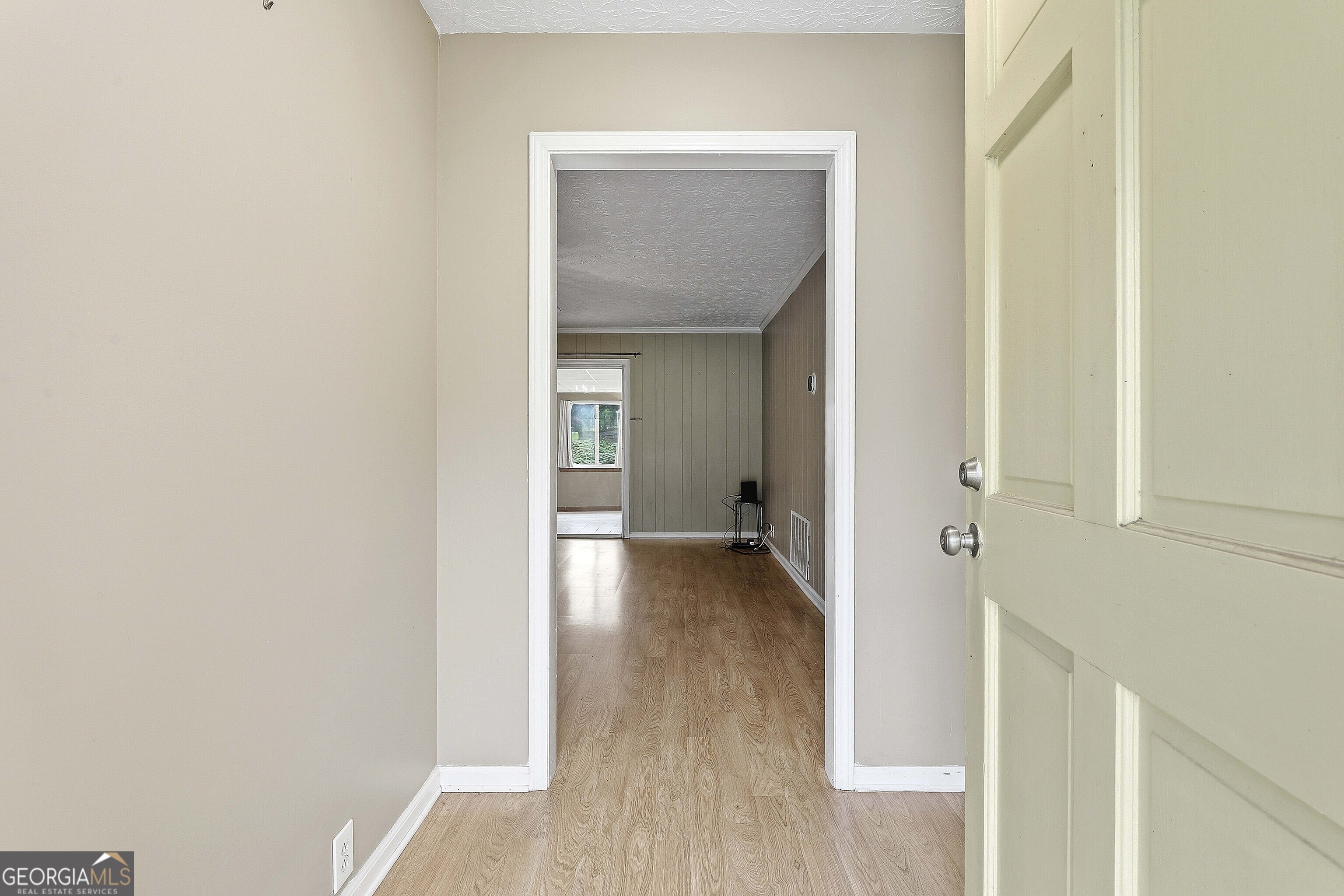19 Colonial Drive Property Photo 8