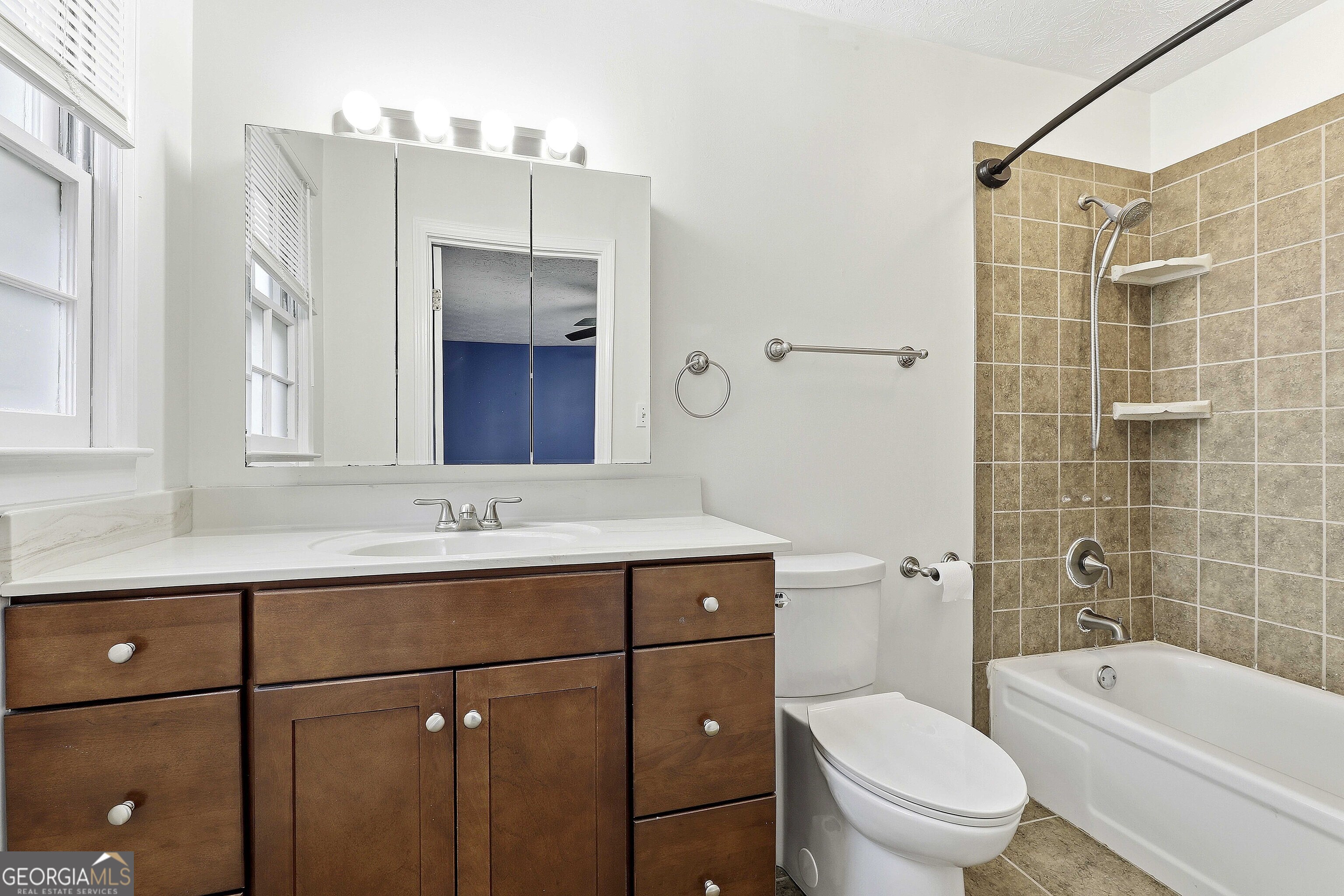 19 Colonial Drive Property Photo 22