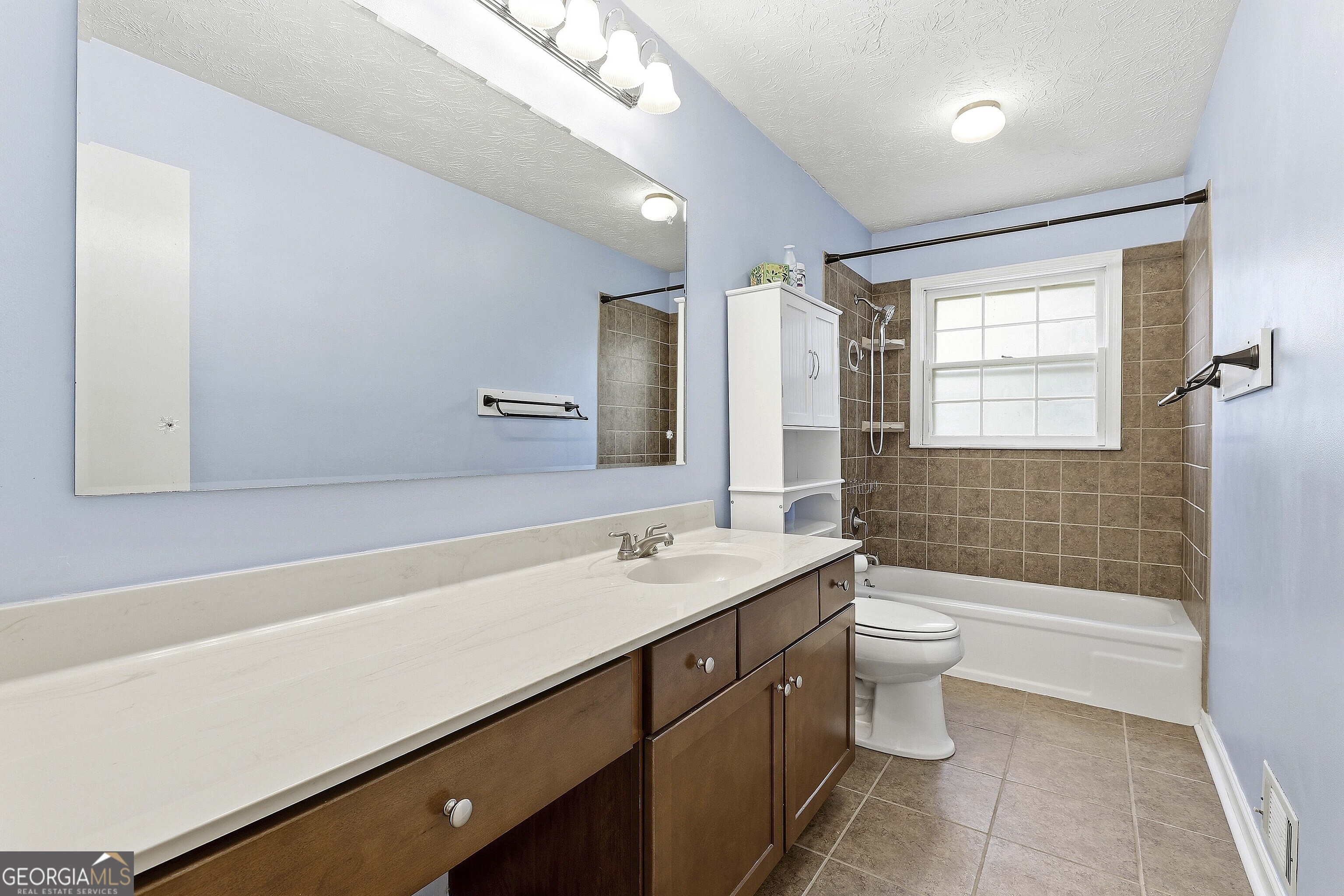 19 Colonial Drive Property Photo 24