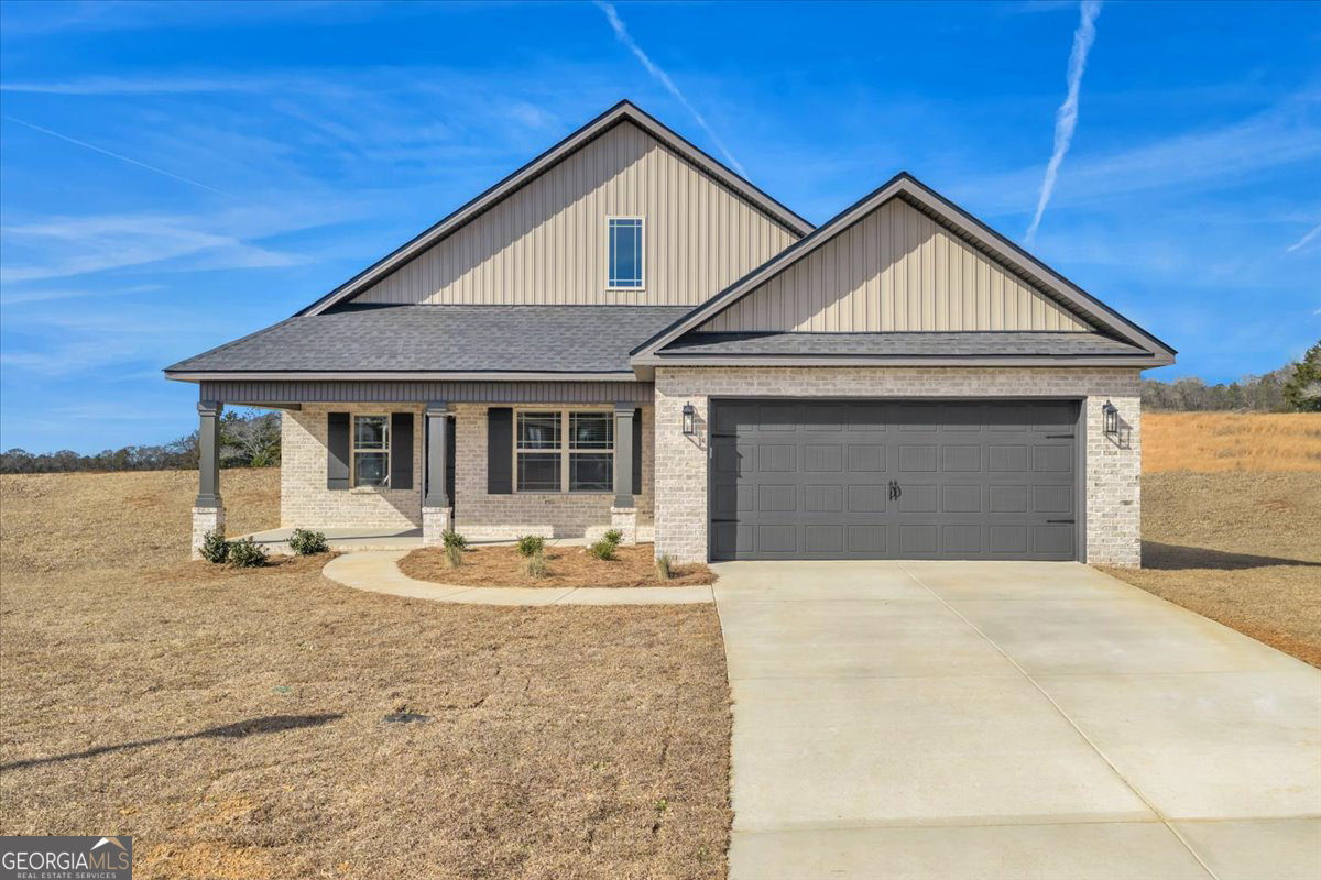 138 Early Drive Property Photo 2