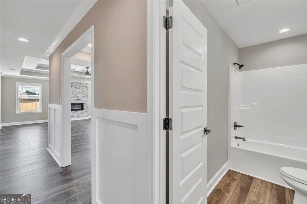 138 Early Drive Property Photo 41