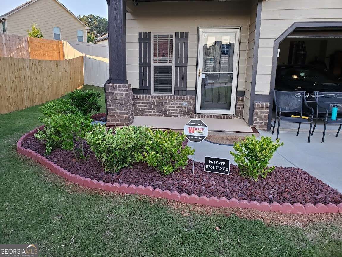 2761 Trebek Court Property Photo 2