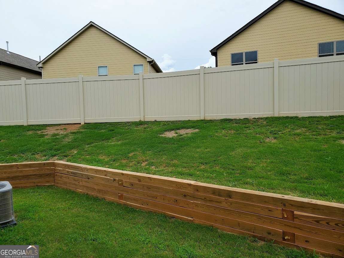2761 Trebek Court Property Photo 4