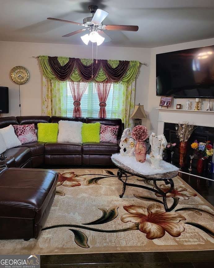 2761 Trebek Court Property Photo 12