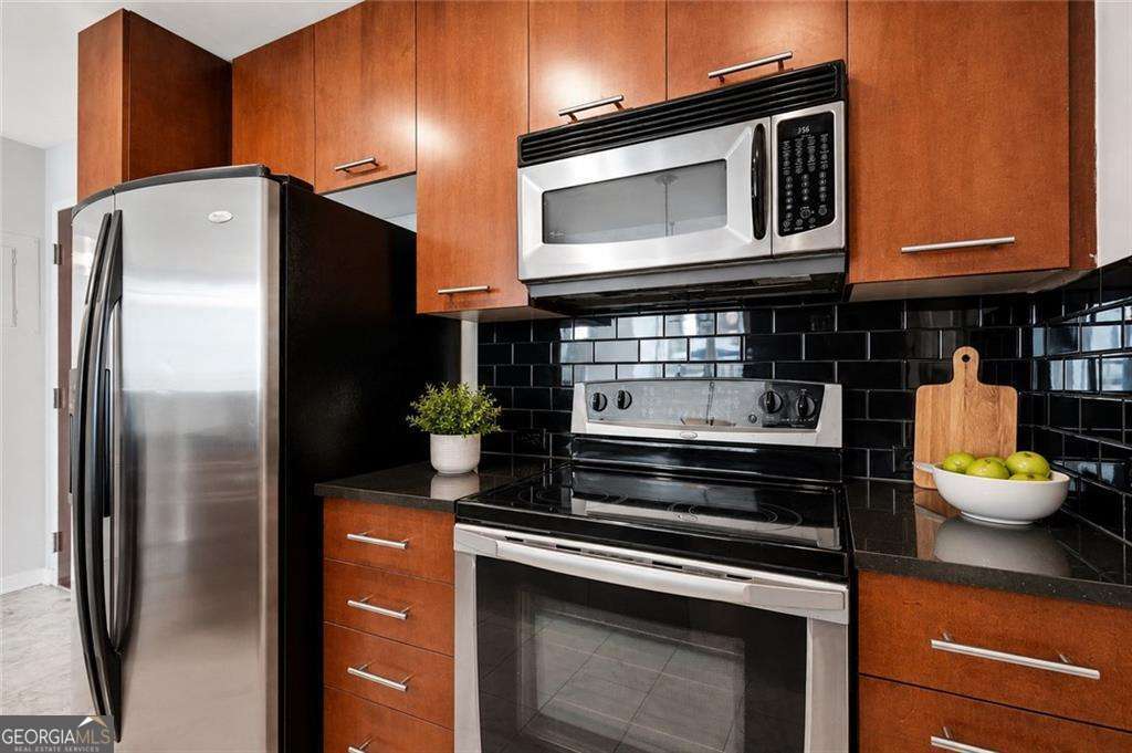 3324 Peachtree Road Ne # 814 Property Photo 7