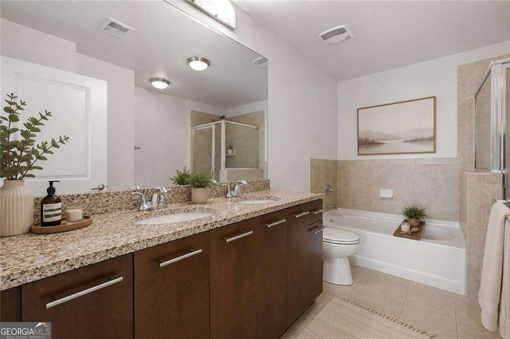 3324 Peachtree Road Ne # 814 Property Photo 10