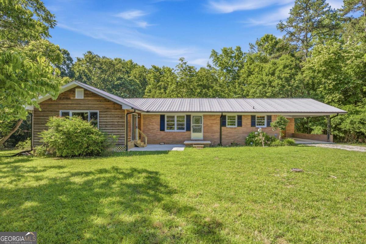 2710 Mud Creek Road Property Photo 1