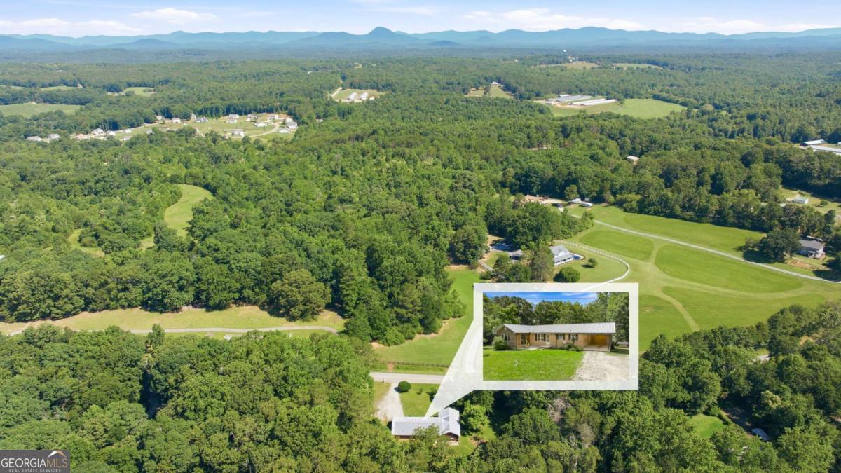2710 Mud Creek Road Property Photo 5