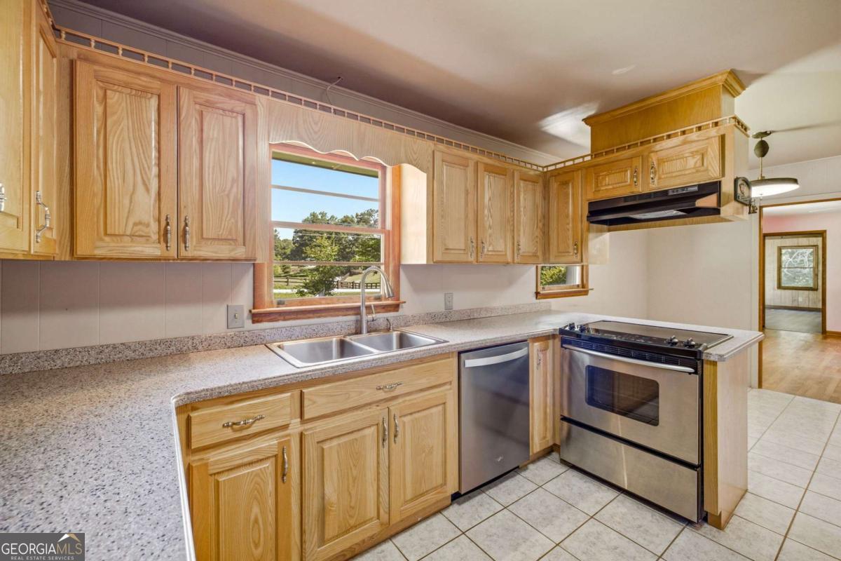2710 Mud Creek Road Property Photo 9