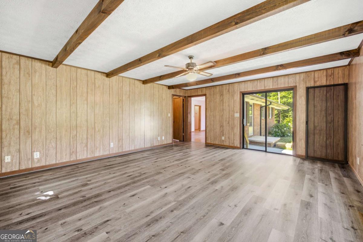 2710 Mud Creek Road Property Photo 11