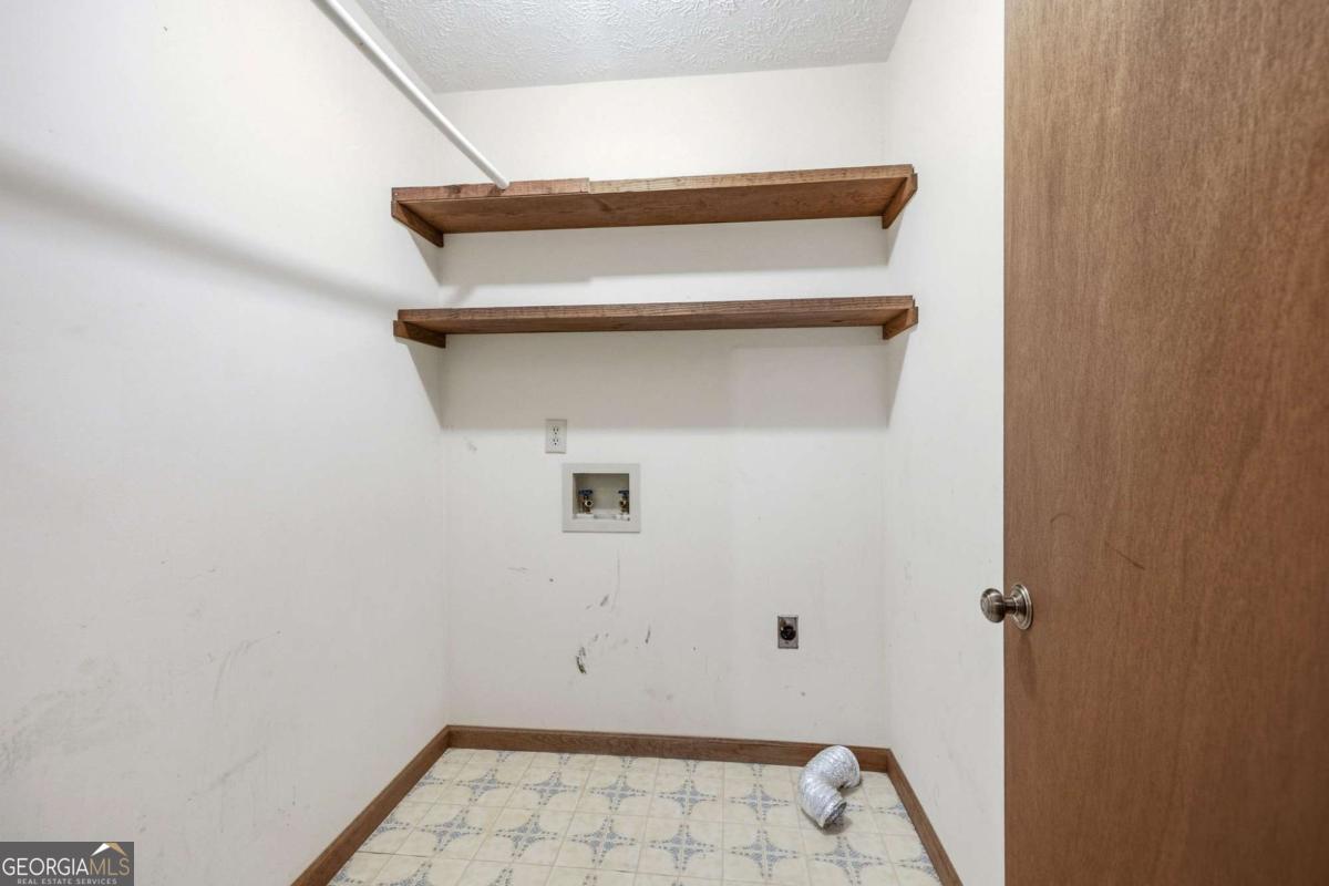 2710 Mud Creek Road Property Photo 18