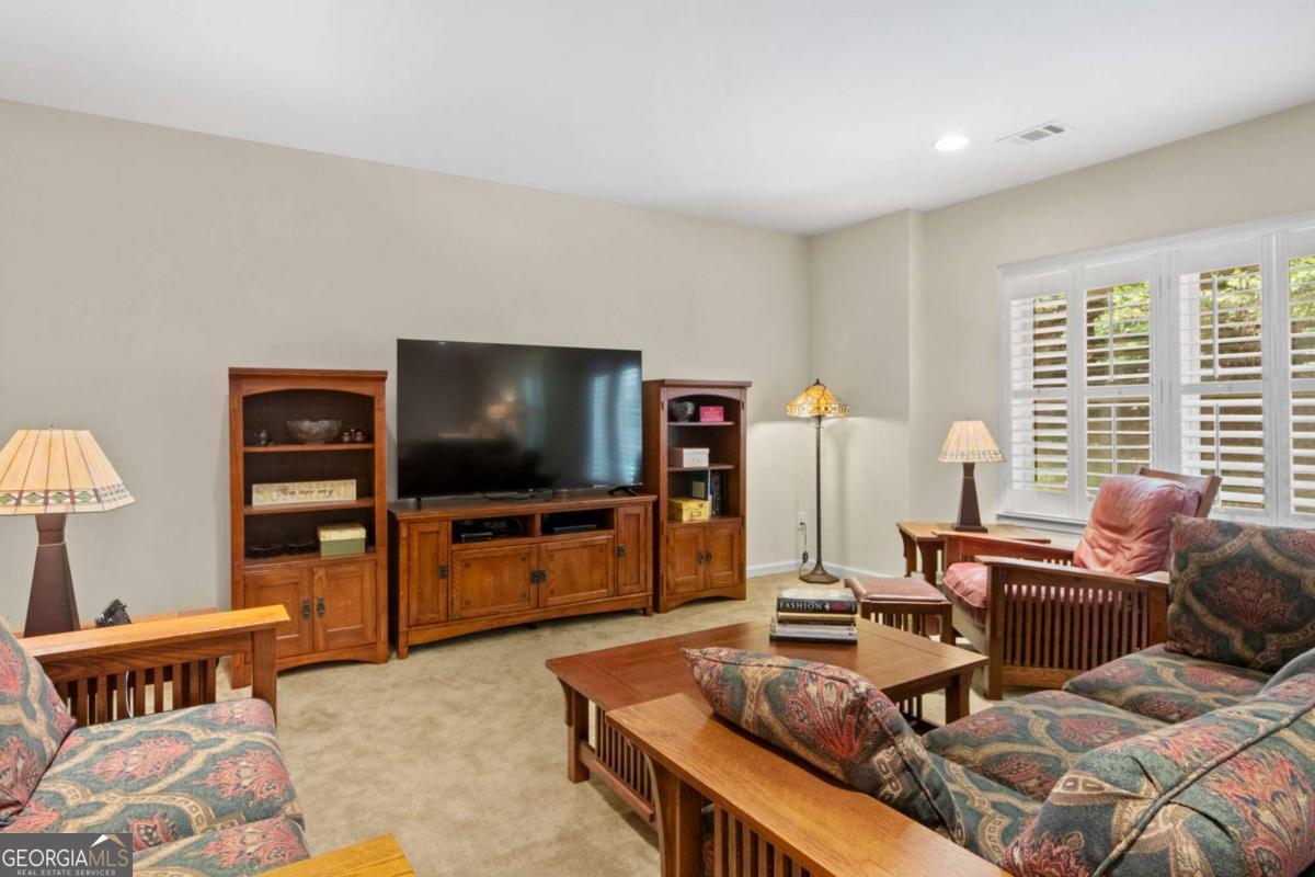 12460 Pindell Circle Property Photo 32