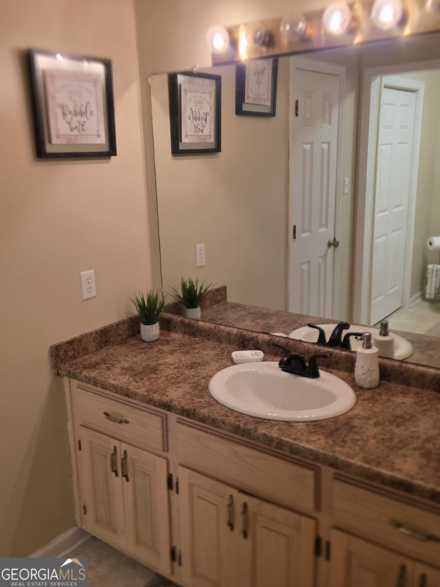 185 Veal Street Property Photo 17