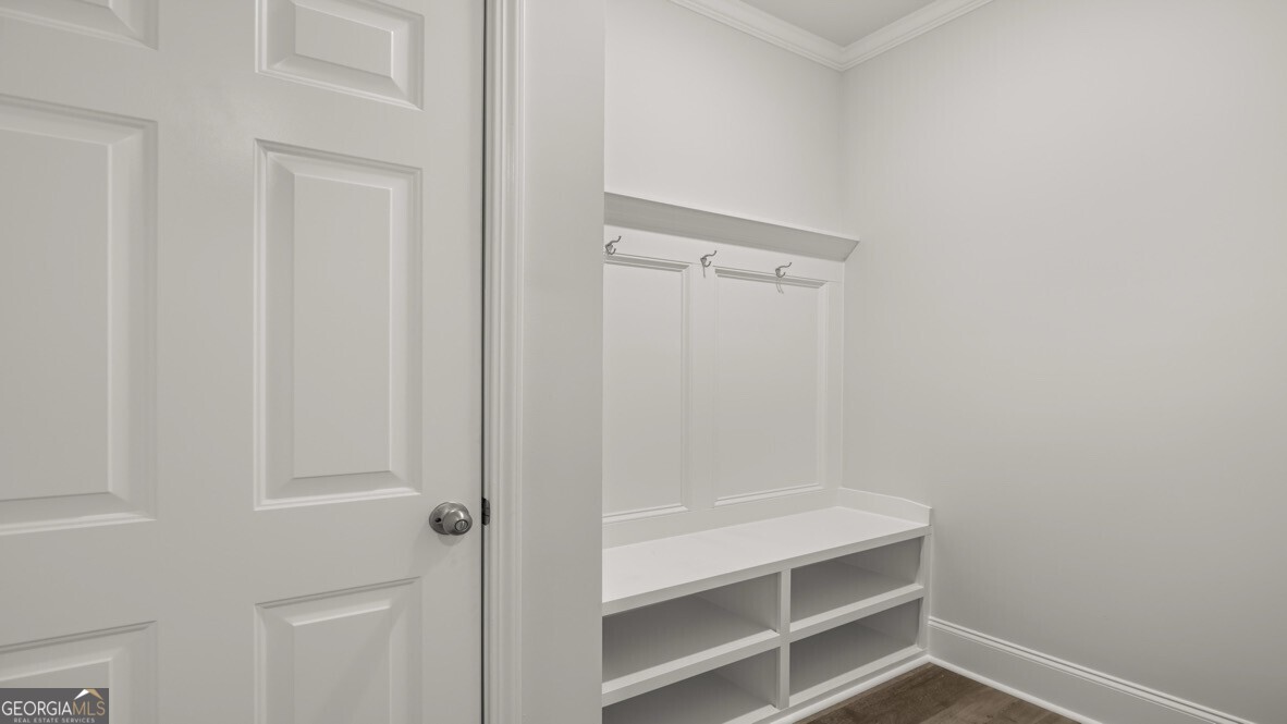 210 Parkview Drive Property Photo 15