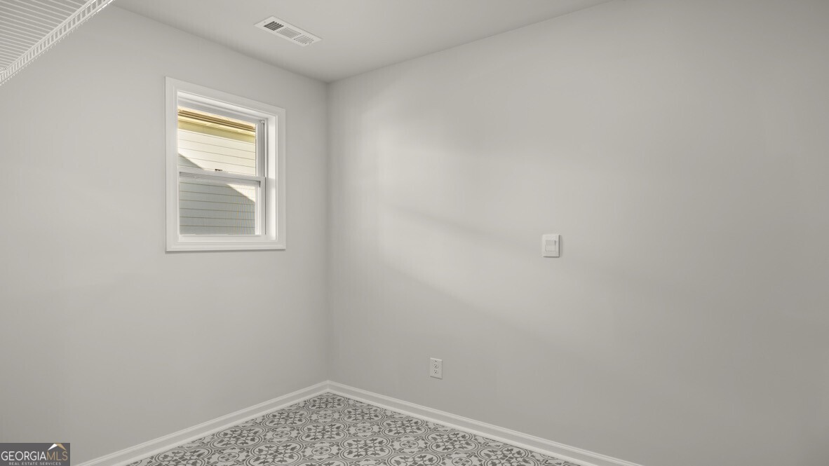 210 Parkview Drive Property Photo 28