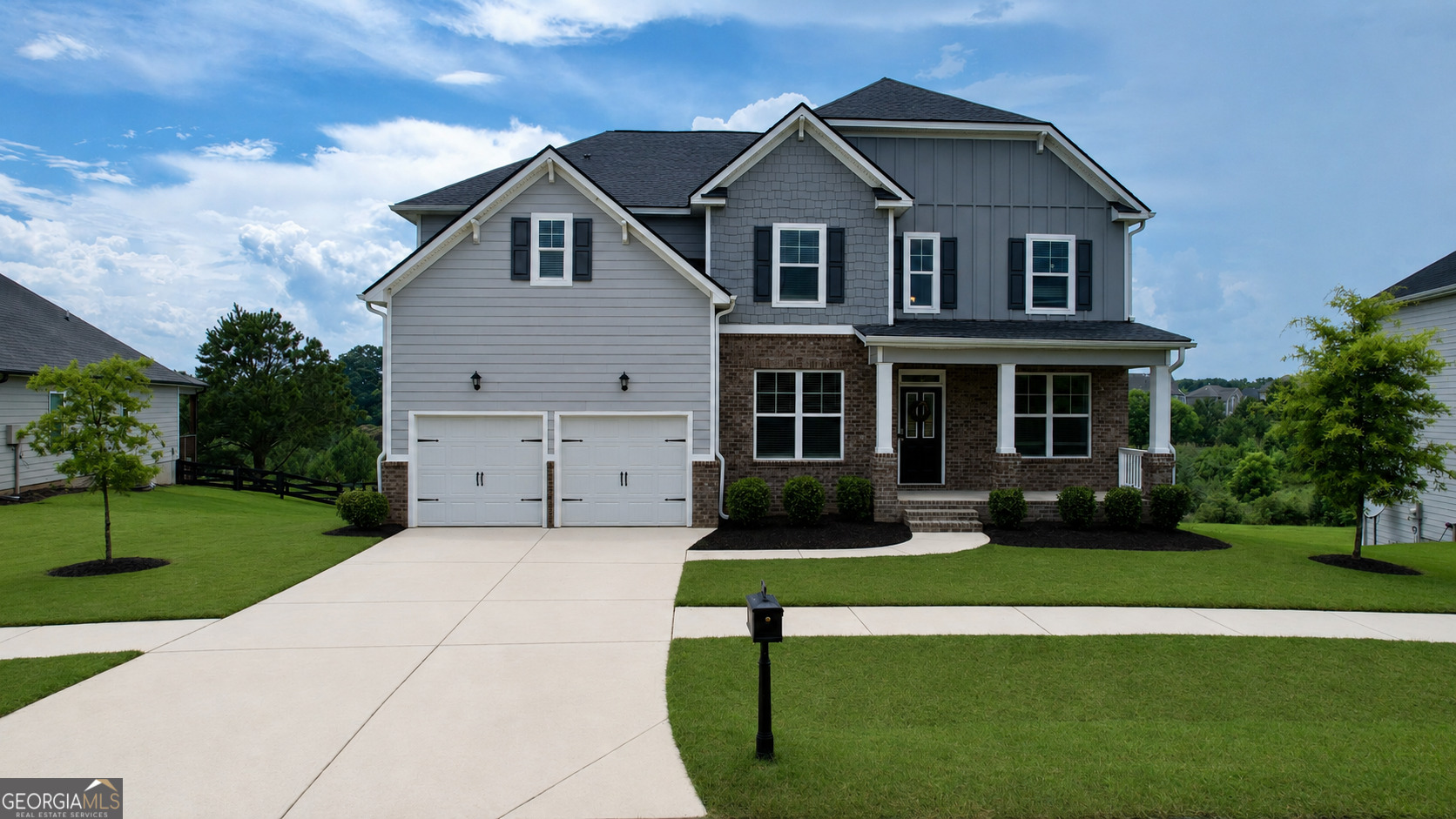 1091 Clubhouse Drive Property Photo 5