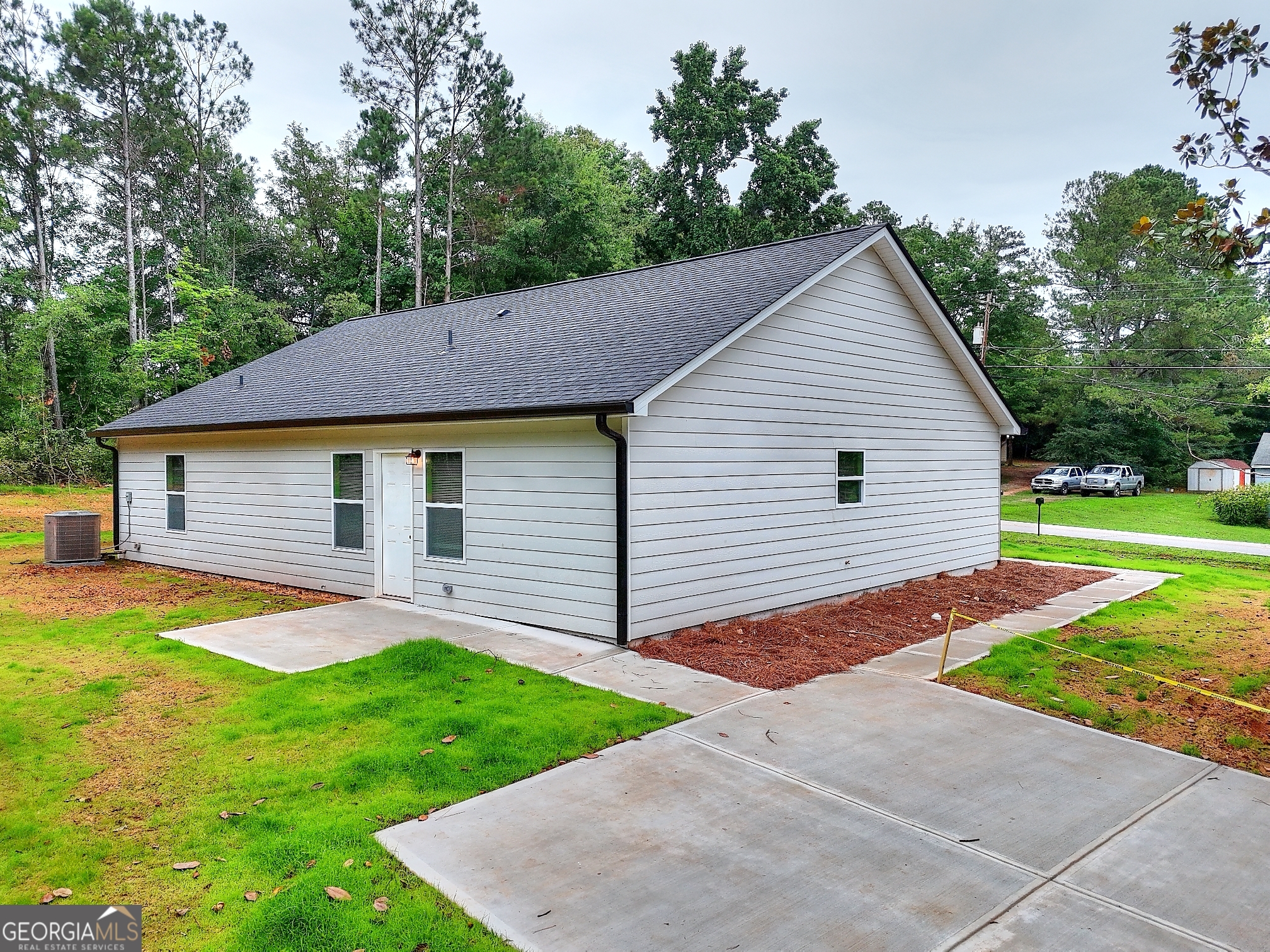 301 Carwood Drive Property Photo 4