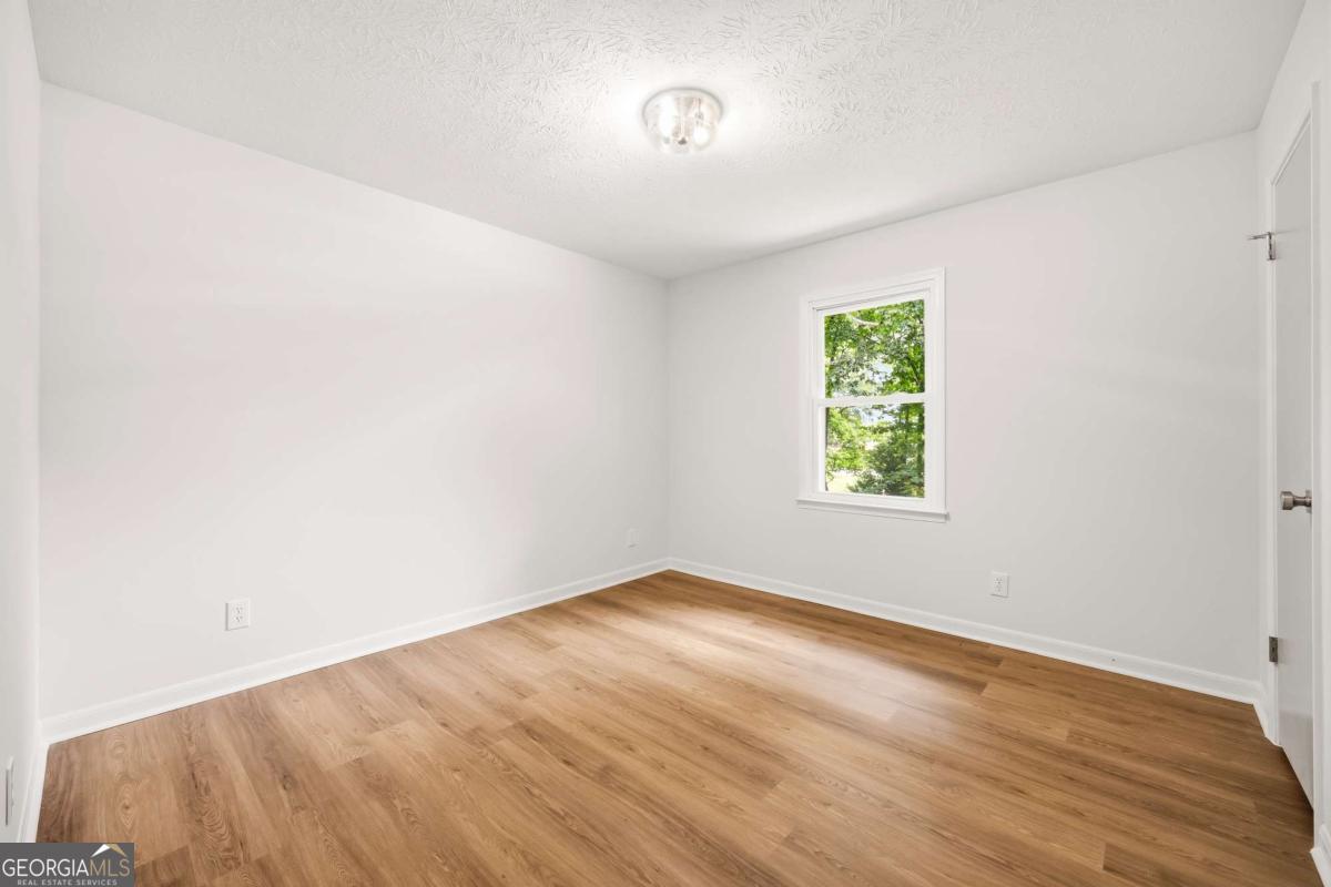 700 John Deere Road Property Photo 20