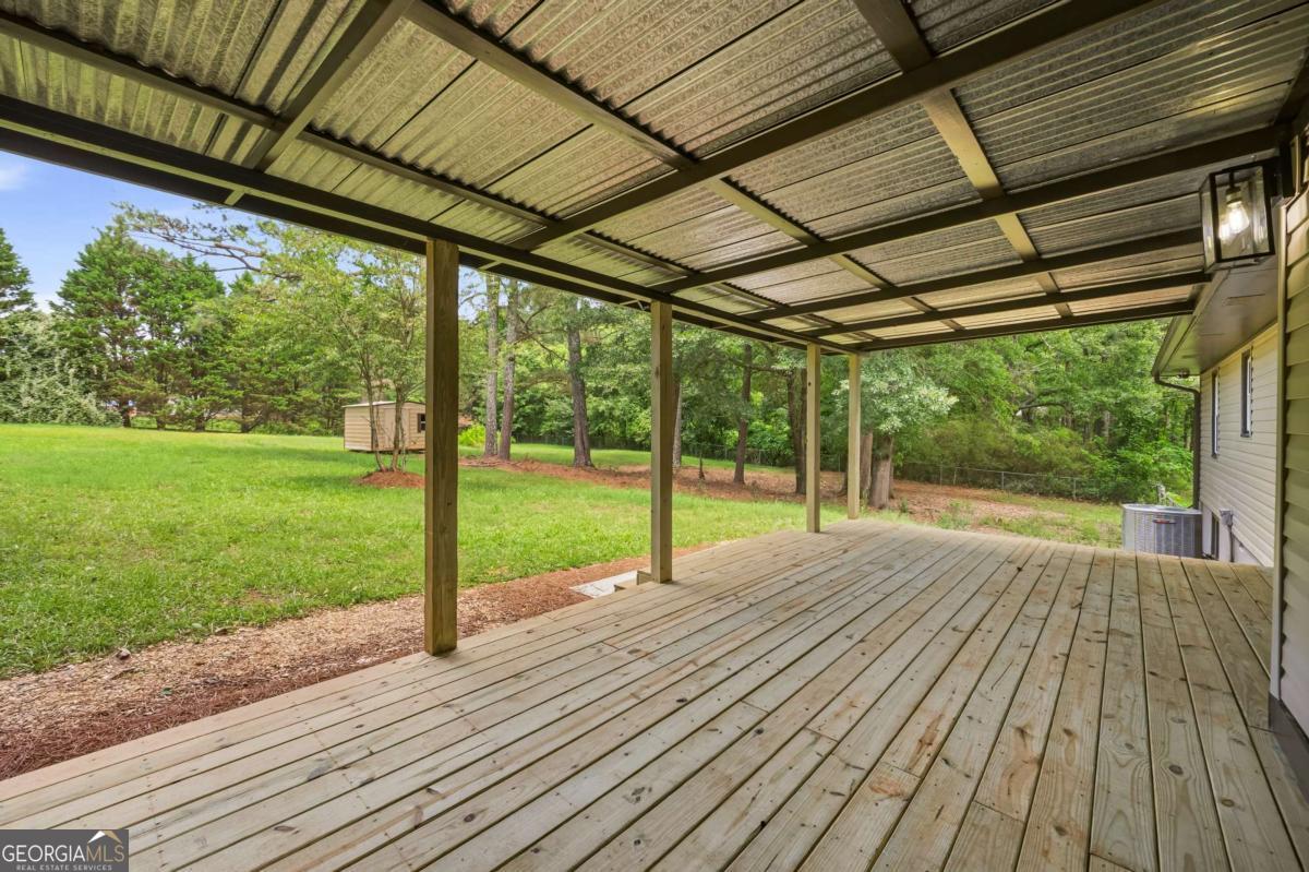700 John Deere Road Property Photo 22