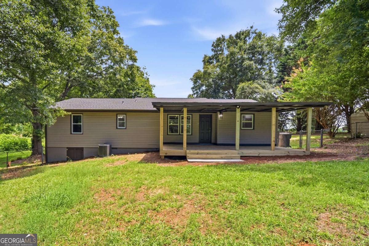 700 John Deere Road Property Photo 23