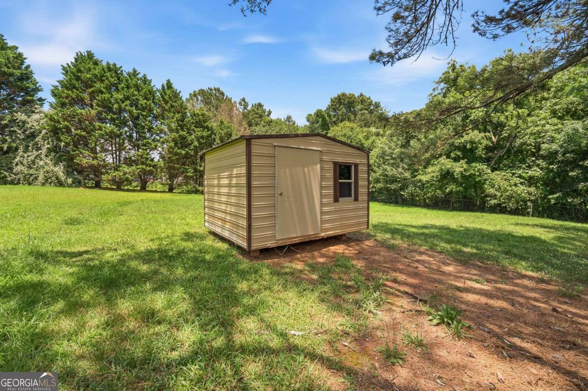 700 John Deere Road Property Photo 24