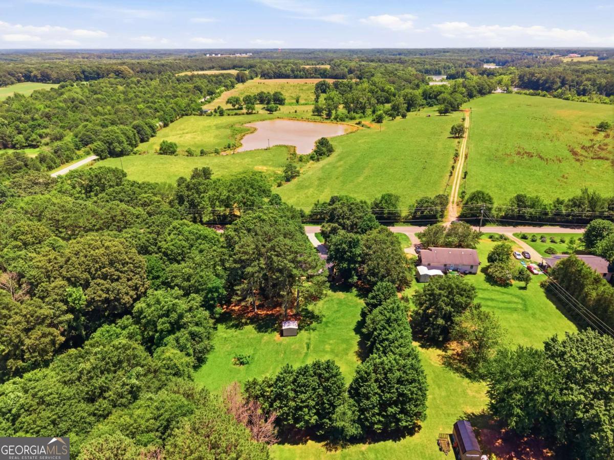 700 John Deere Road Property Photo 25